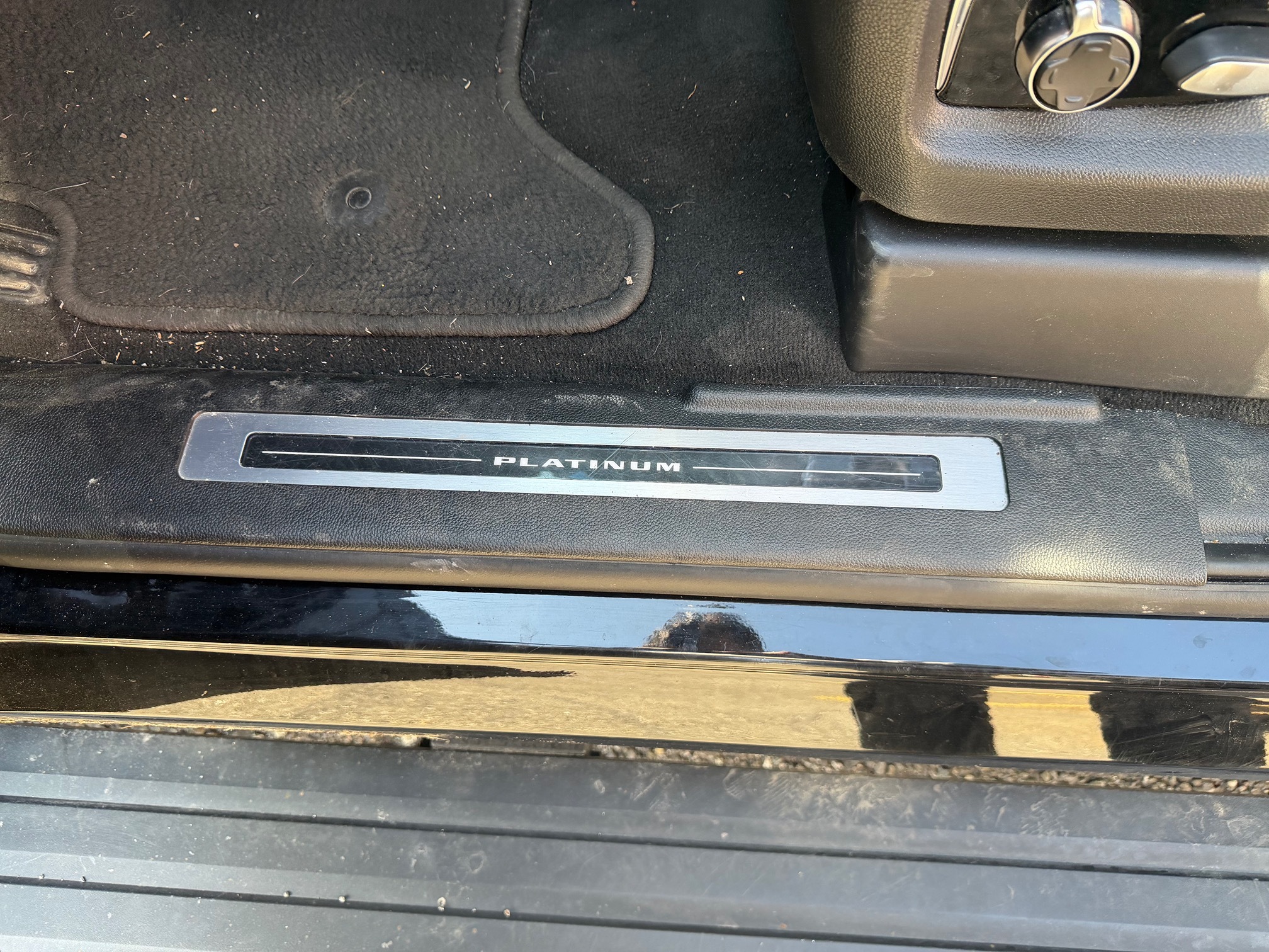 CADILLAC Escalade 6.2 4X4 — zdjęcie 12