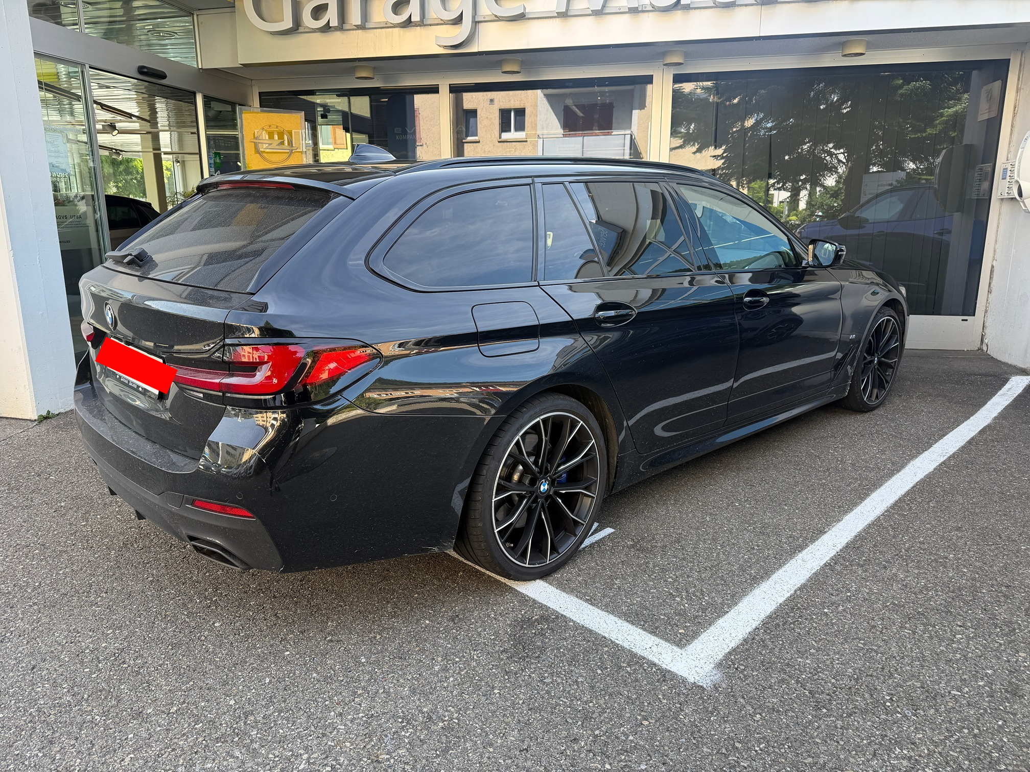 BMW 530d xDrive — zdjęcie 2