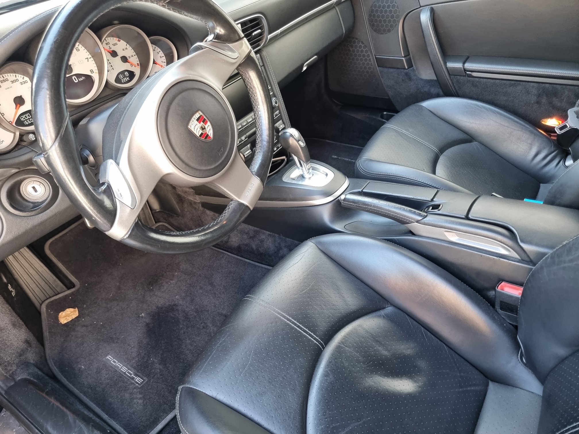 PORSCHE 911 Carrera S Cab. — zdjęcie 13
