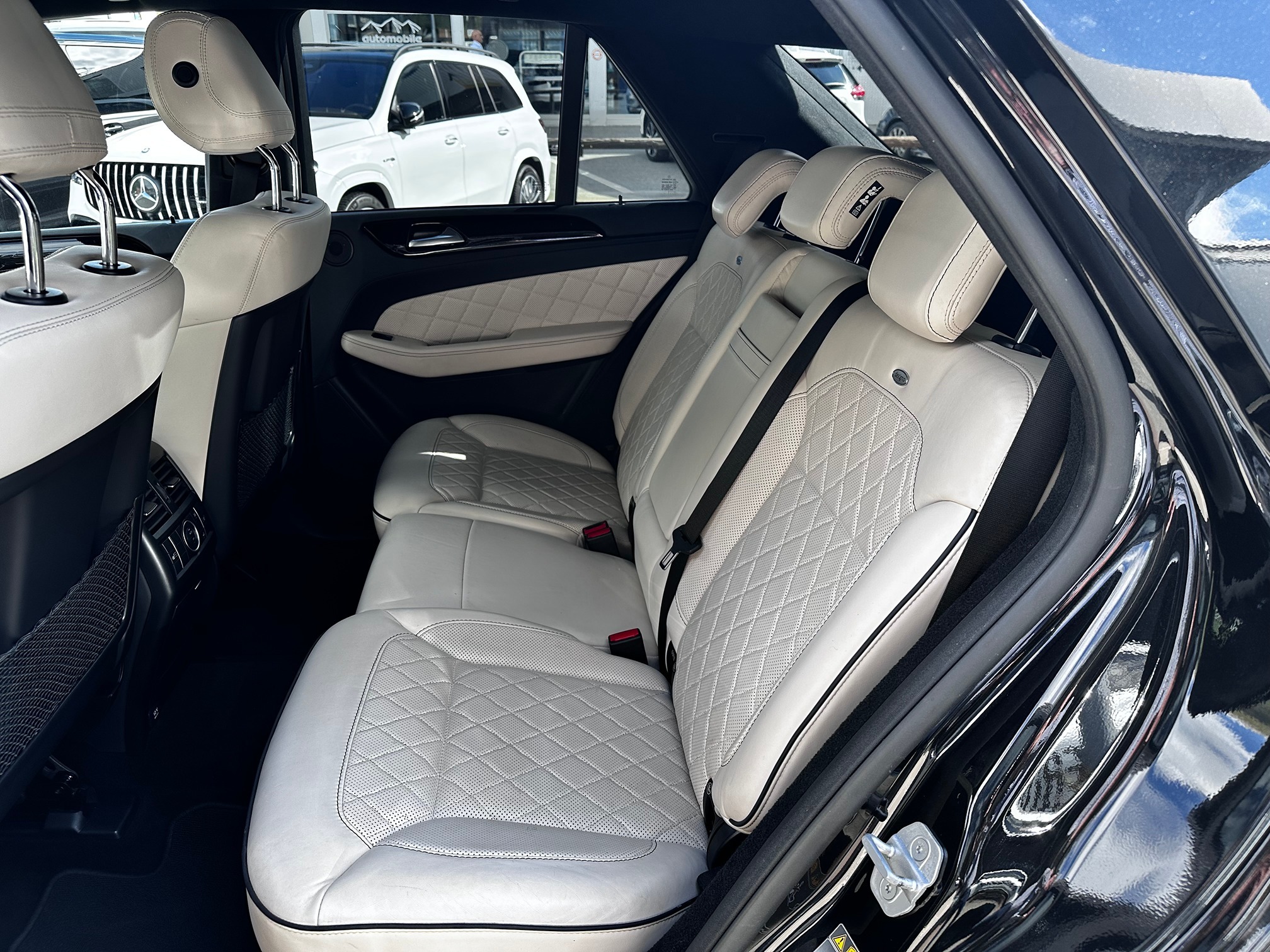 MERCEDES-BENZ ML350Bluetec — zdjęcie 11