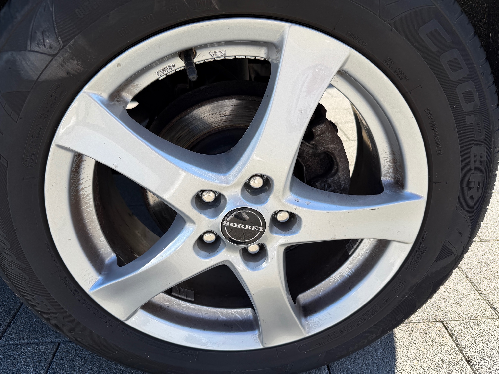 FORD Kuga 2.0 TDCi 4x4 — zdjęcie 10