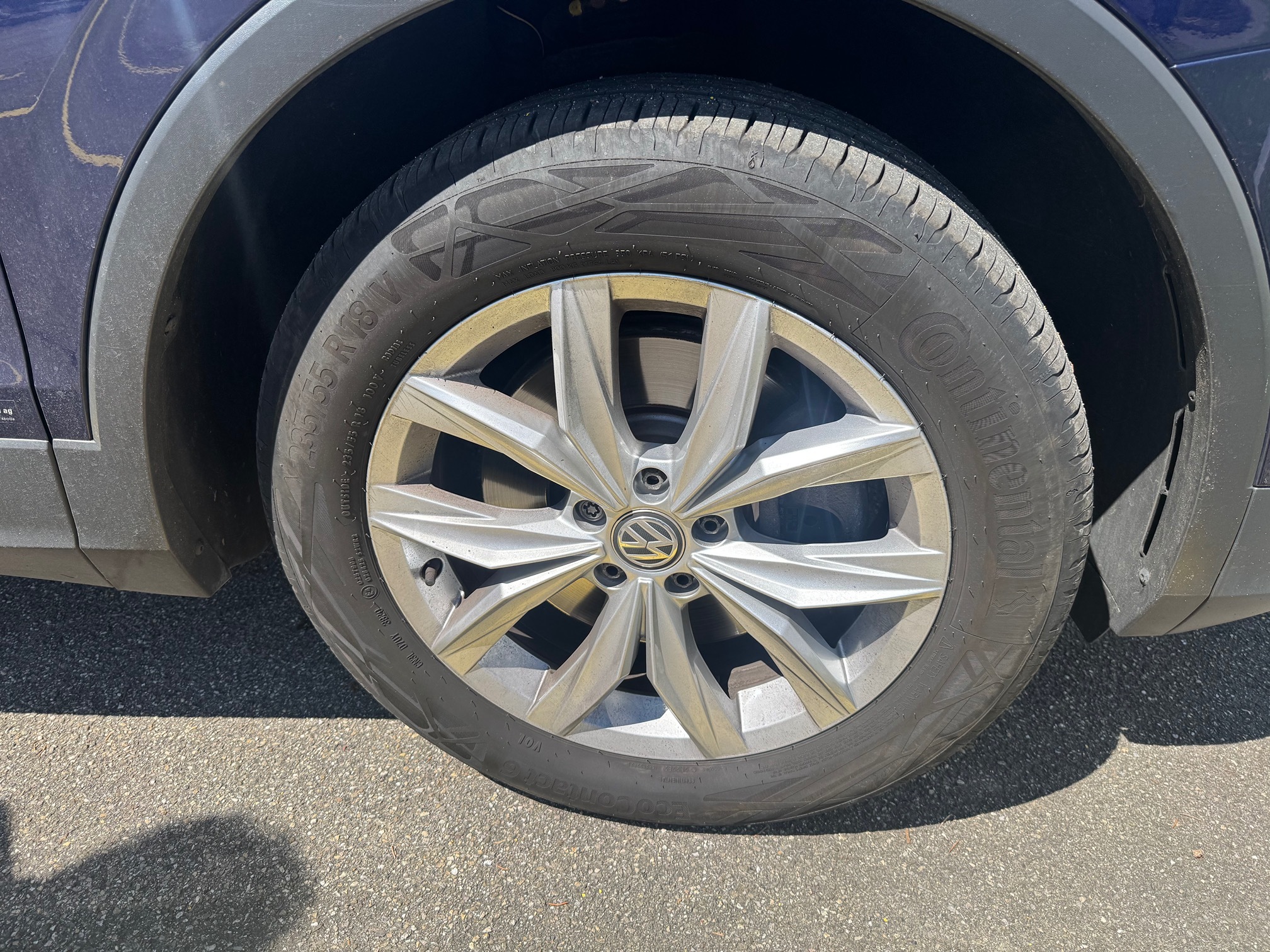 VW Tiguan 2.0 TSI 4M — zdjęcie 4
