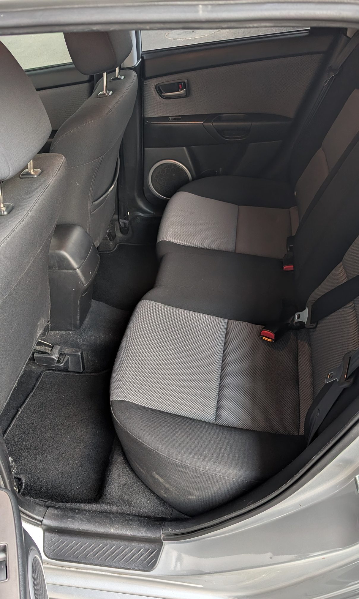 MAZDA 3 2.0D Hatchback — zdjęcie 12