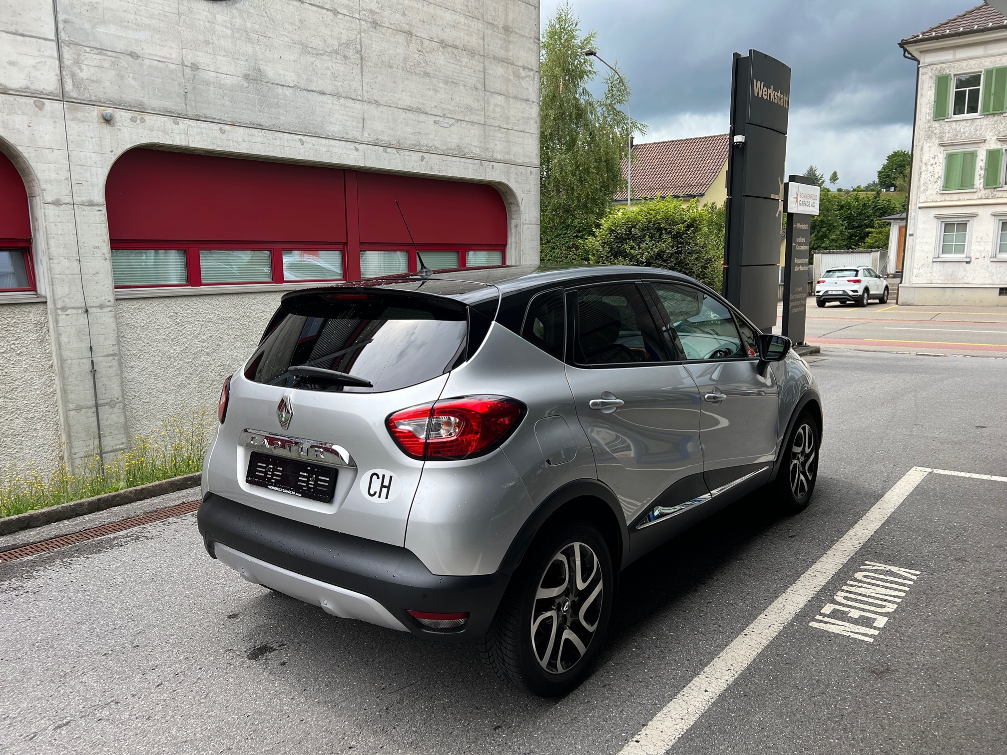 RENAULT Captur 120EDC — zdjęcie 3