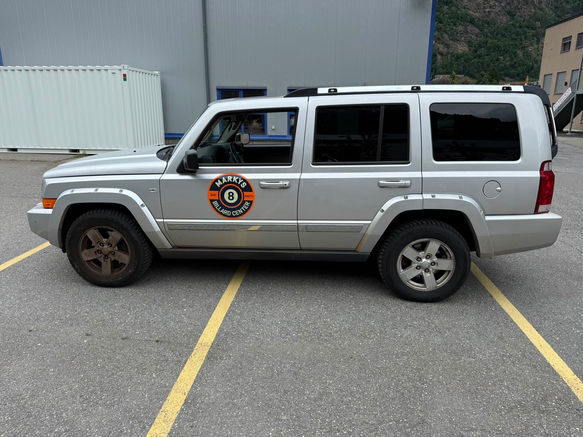 JEEP Commander 3.0CRD — zdjęcie 1