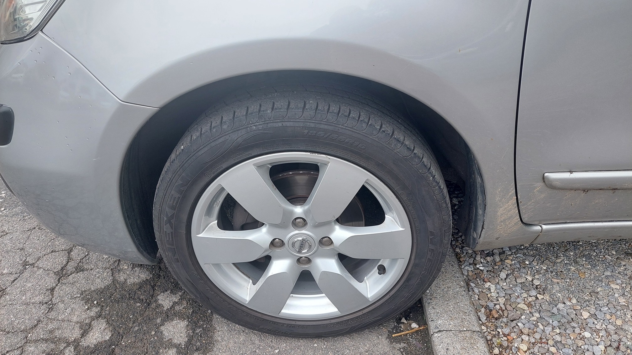 NISSAN Note 1.6 tekna Automat — zdjęcie 9