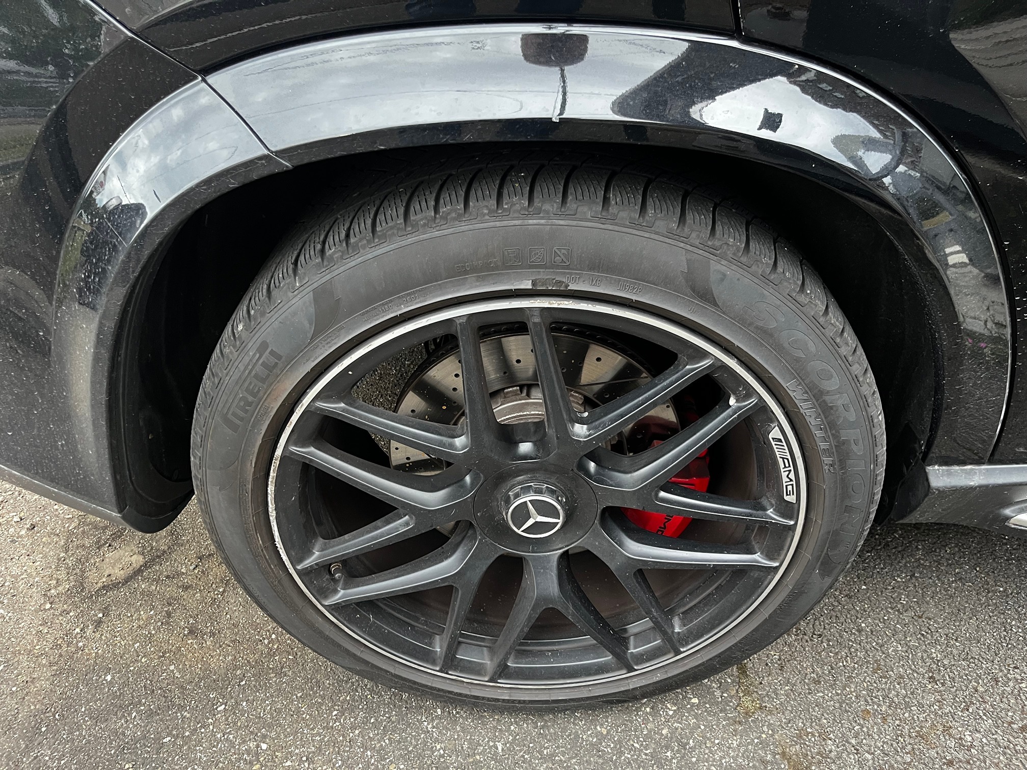 MERCEDES-BENZ AMG GLE 63 S — zdjęcie 14