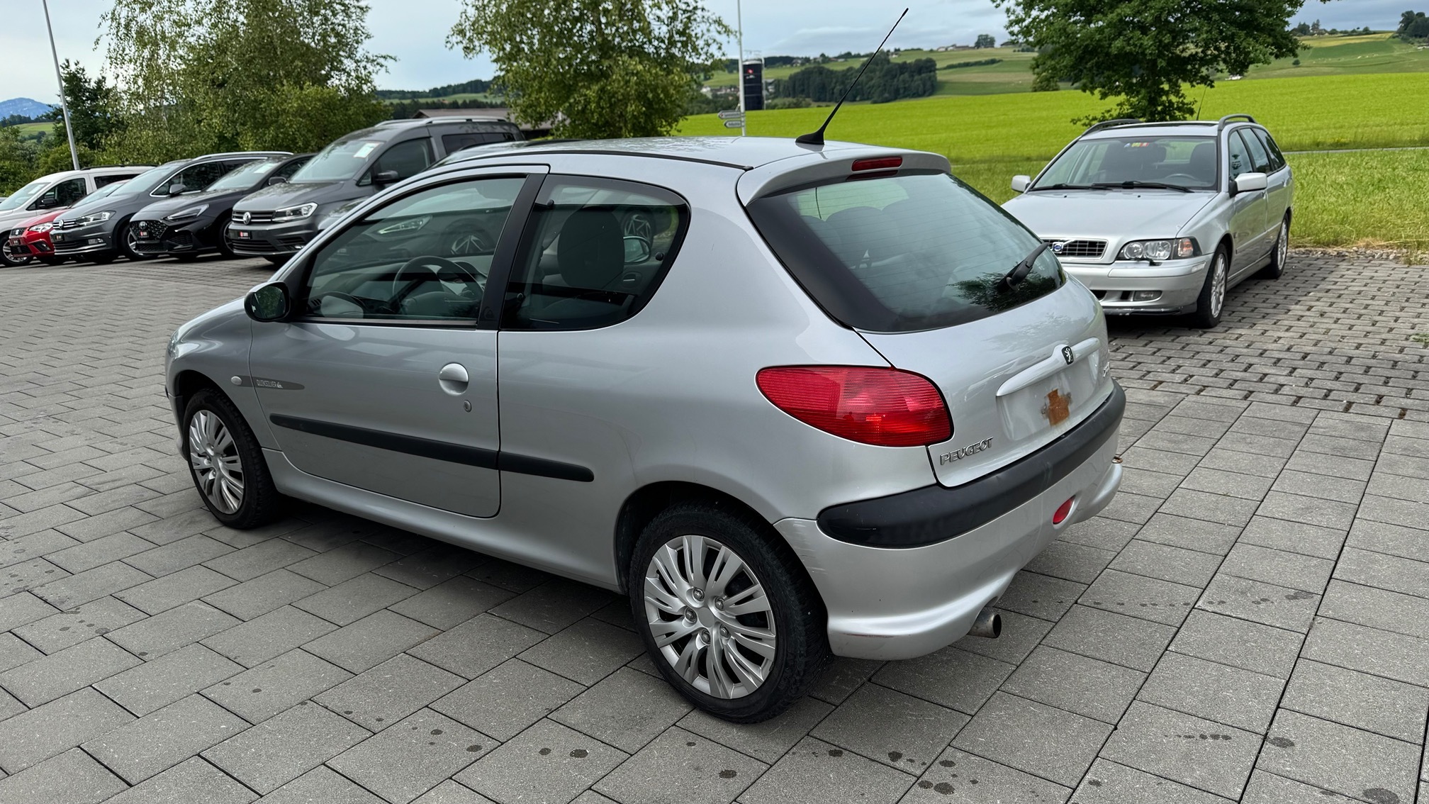 PEUGEOT 206 1.6 — zdjęcie 2