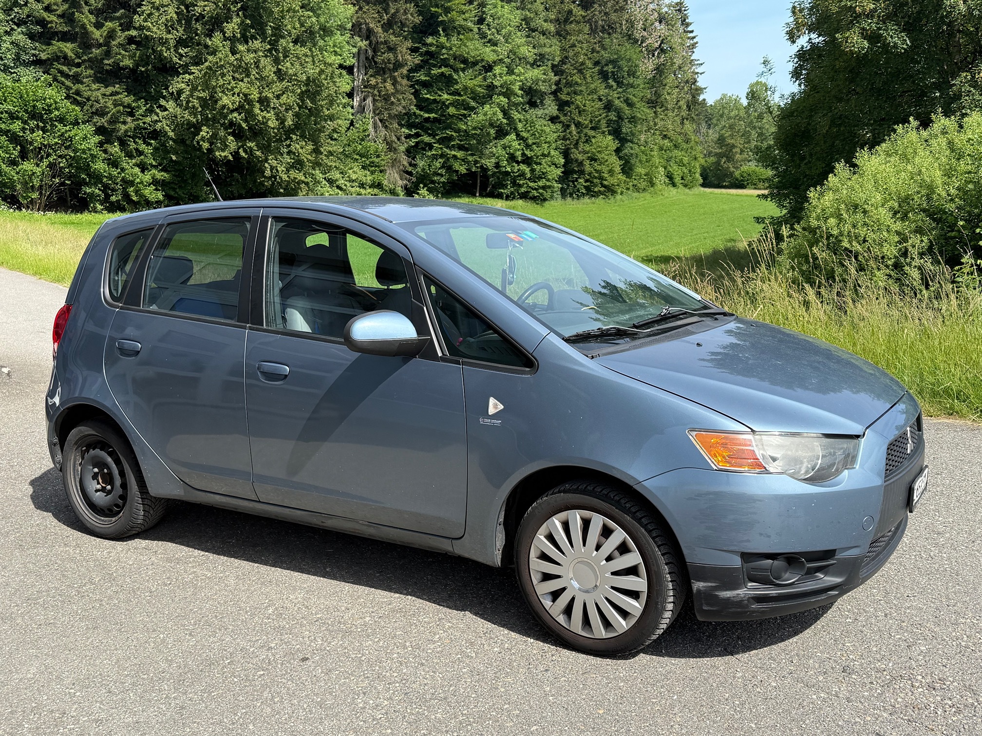 MITSUBISHI Colt 1.3 — zdjęcie 3