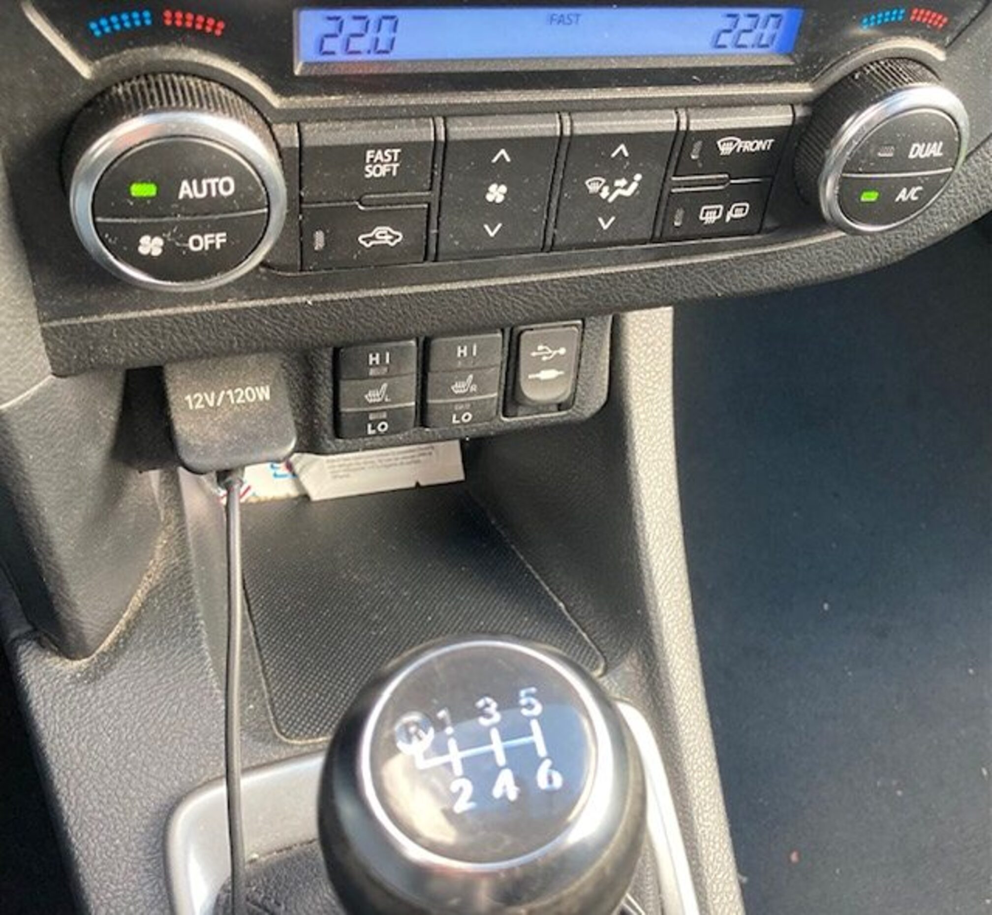 TOYOTA Auris 2.0 DPF — zdjęcie 14