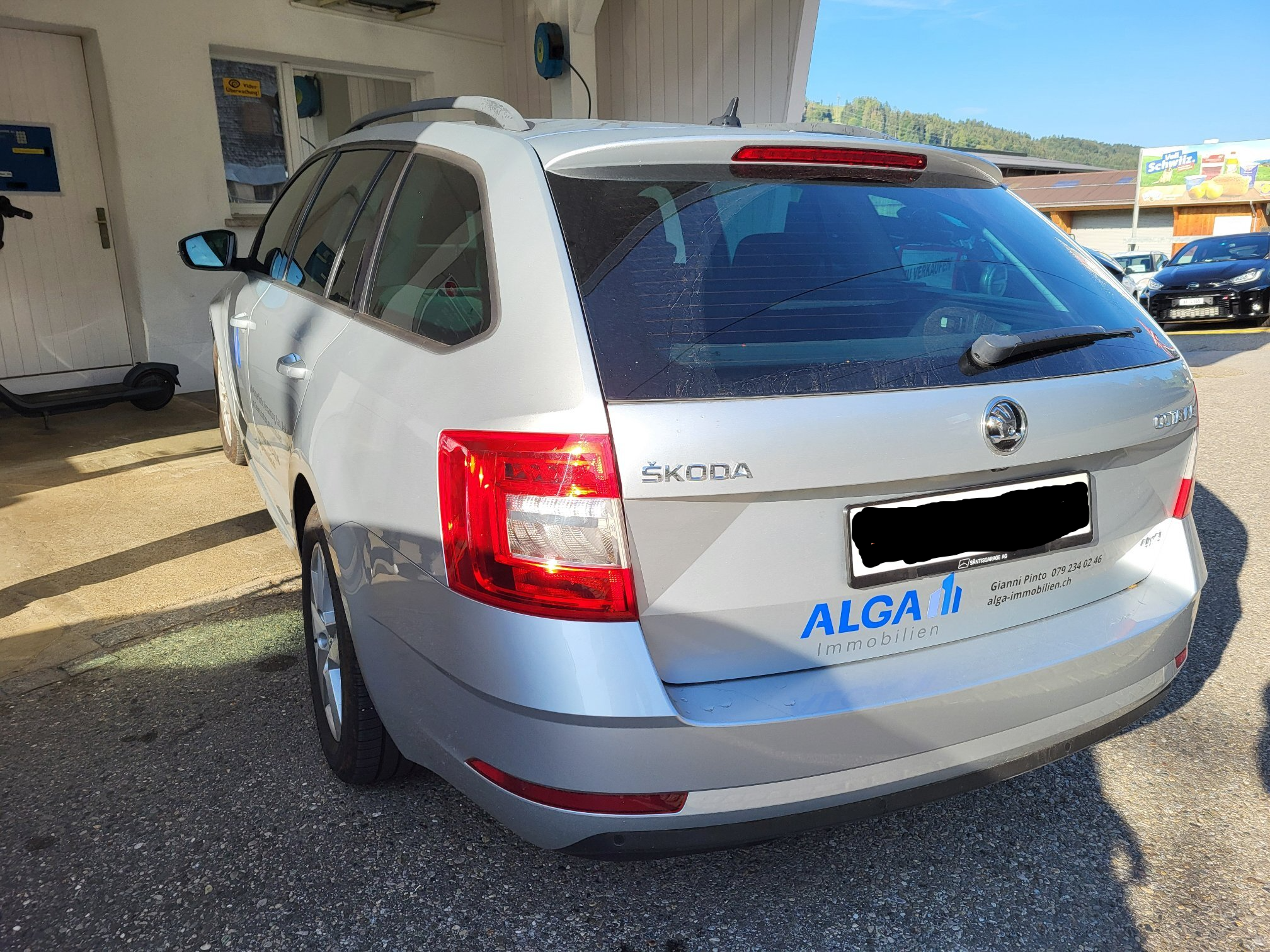 SKODA Octavia 2.0TDI — zdjęcie 3