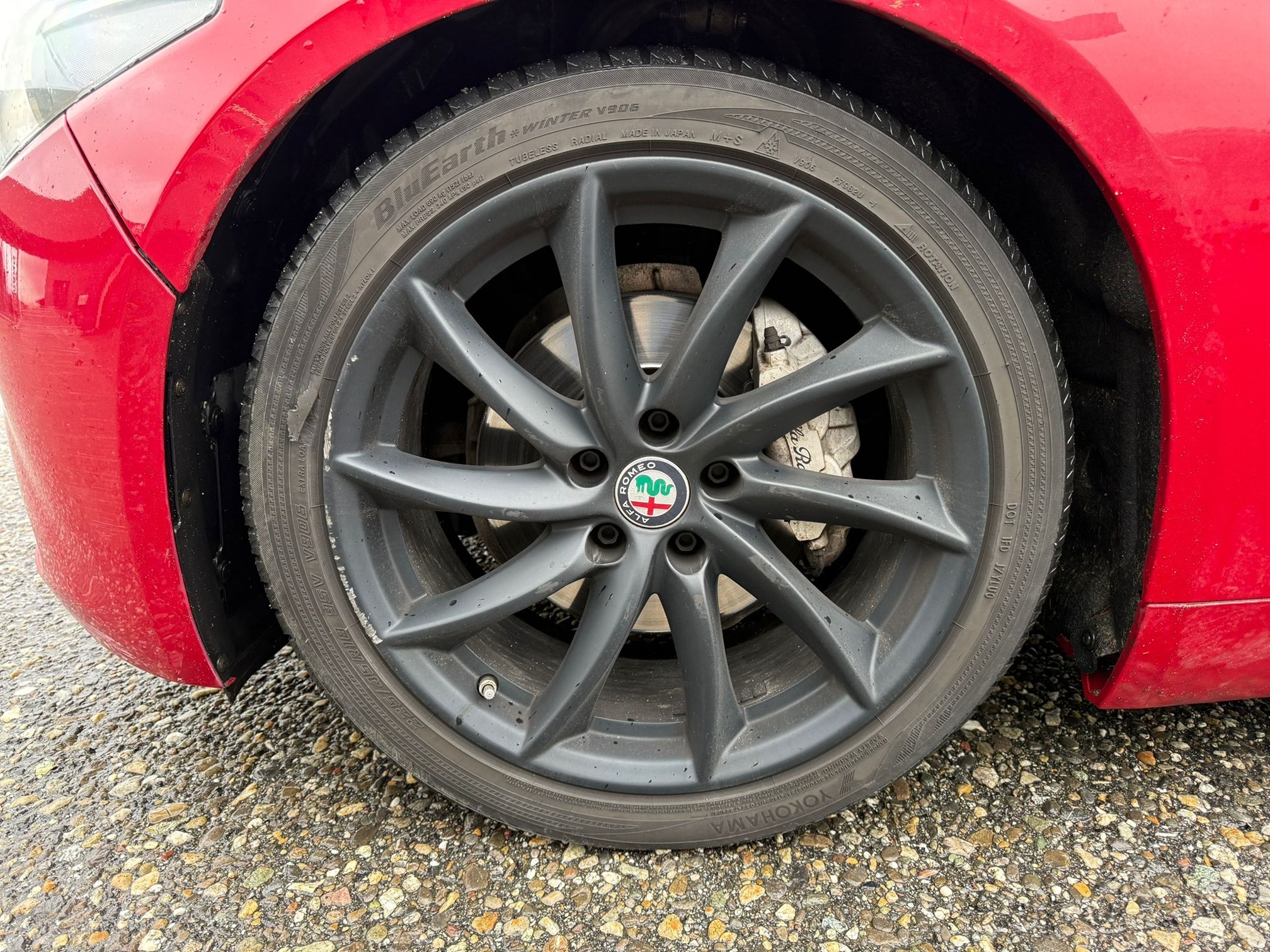 ALFA ROMEO Giulia 2.0 AT — zdjęcie 8