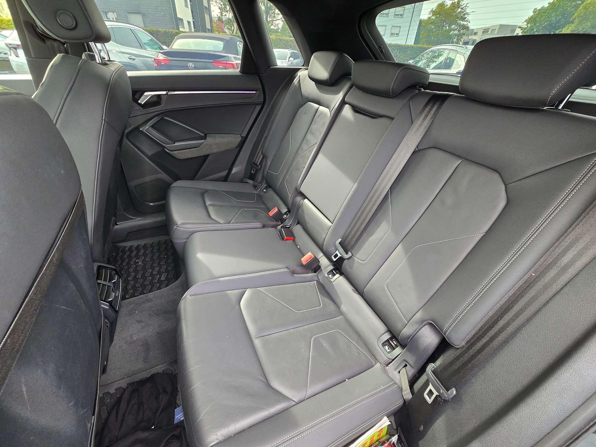 AUDI Q3 45 TFSI S line quattro S-Tronic  — zdjęcie 11