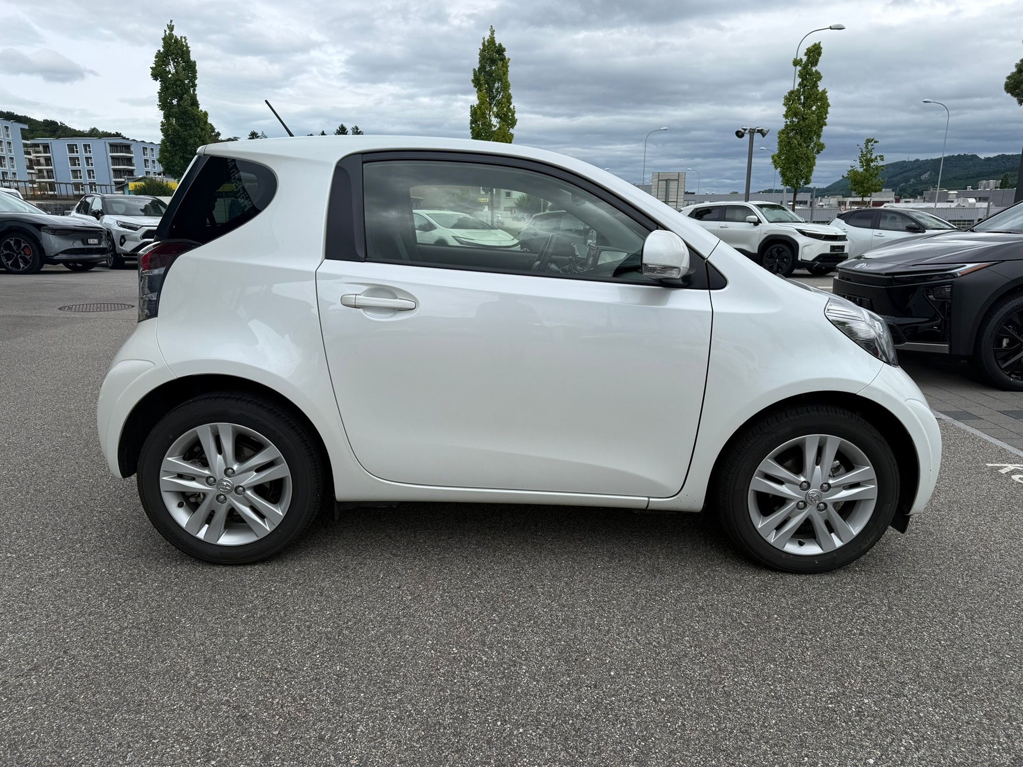 TOYOTA IQ 1.33 — zdjęcie 7