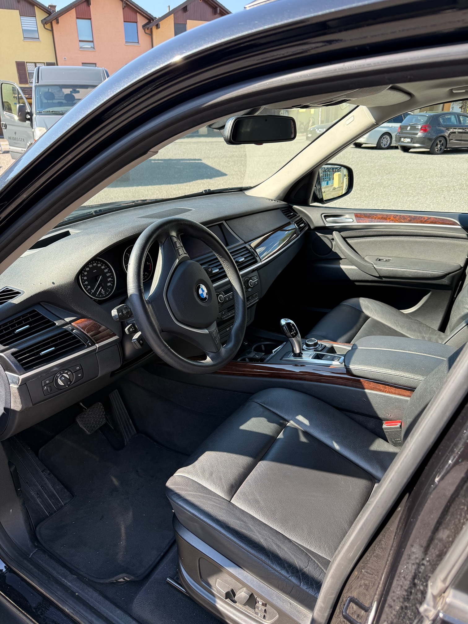 BMW X5 — zdjęcie 9