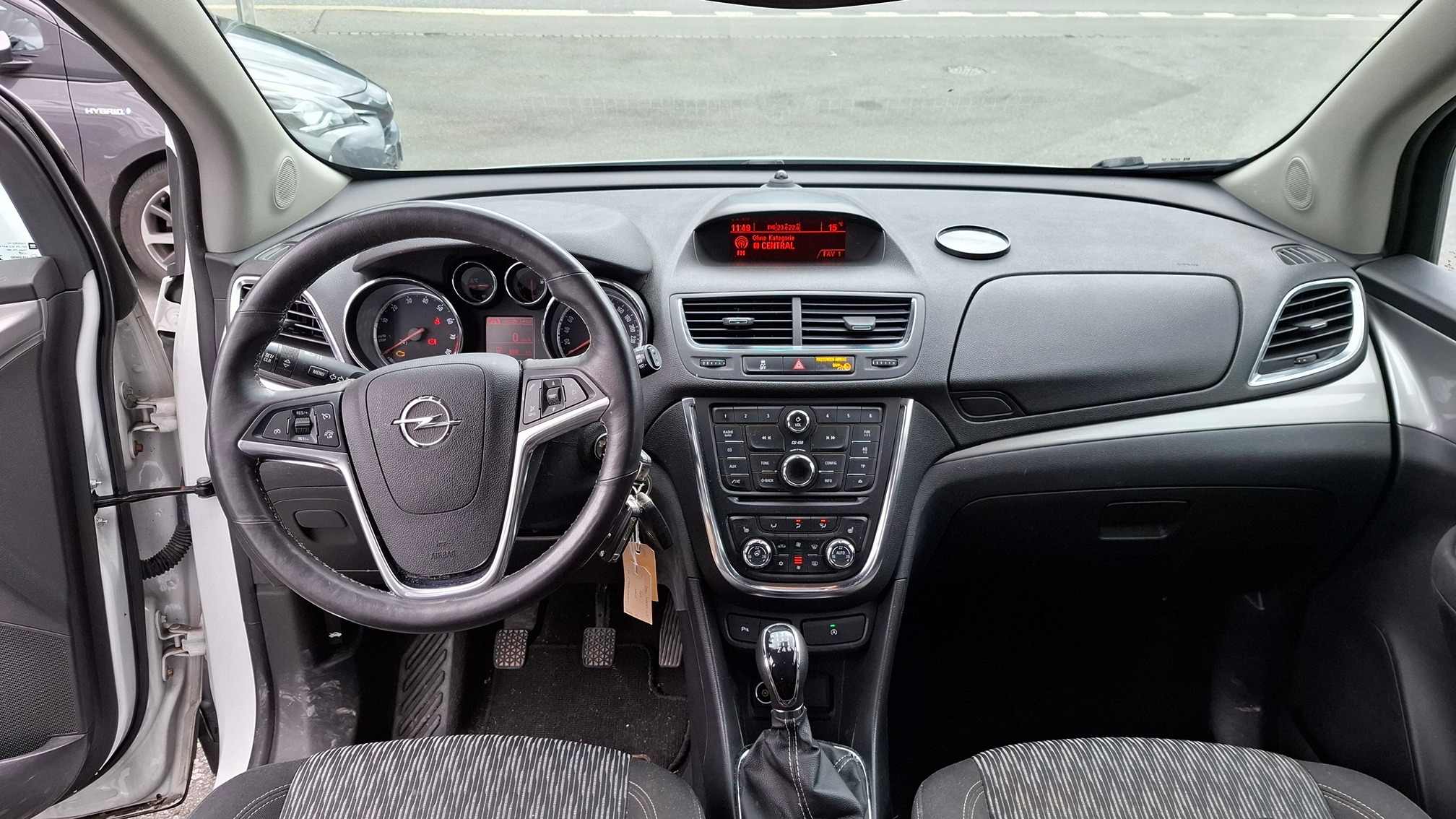 OPEL Mokka 1.4T — zdjęcie 9