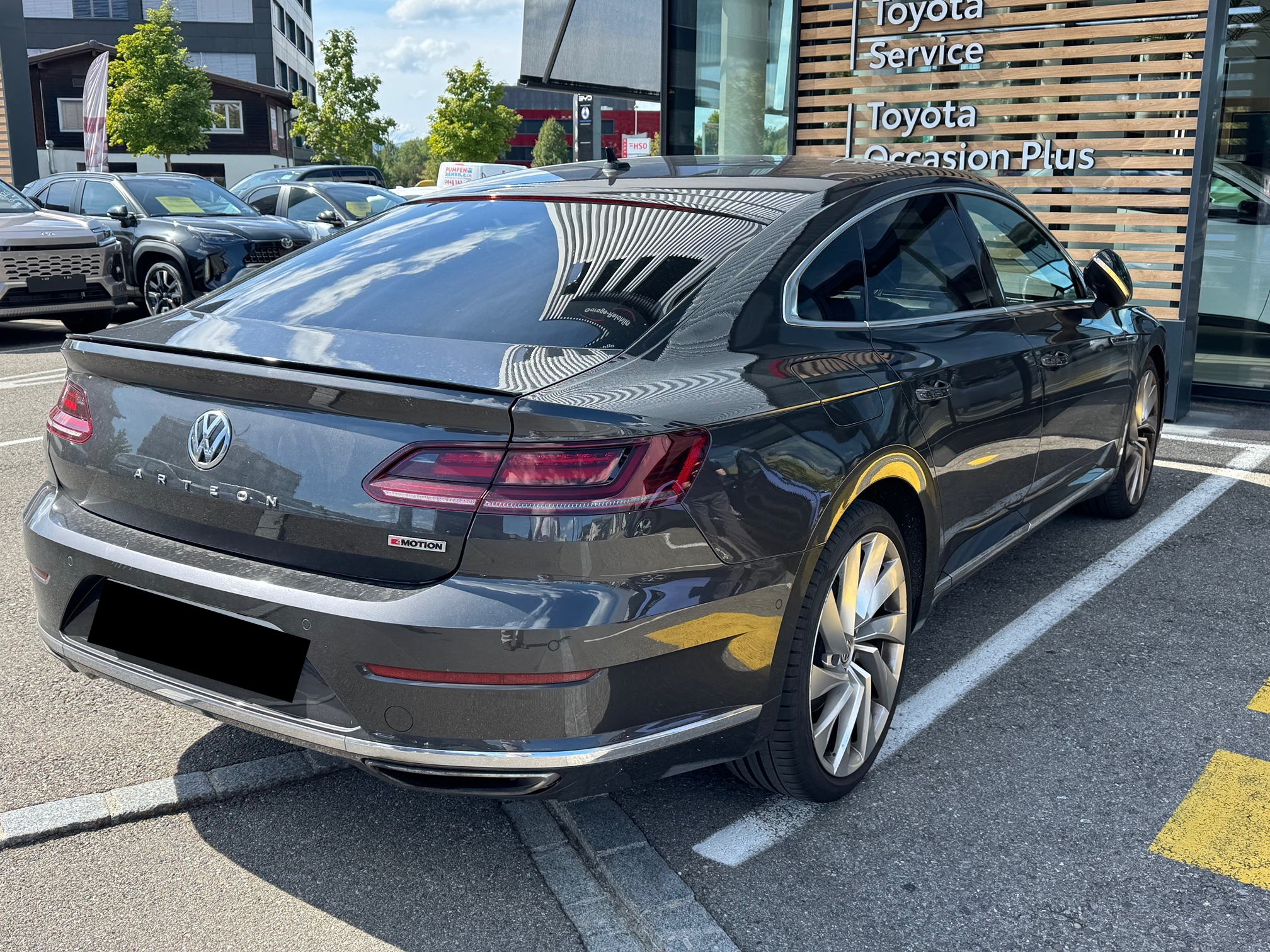 VW Arteon 2.0 TSI 4M — zdjęcie 2