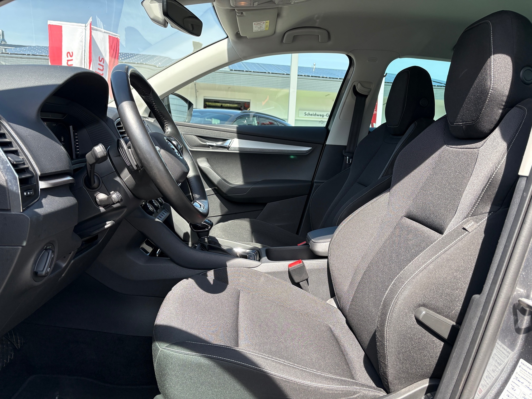 SKODA Karoq 2.0 TDI 4x4 — zdjęcie 3
