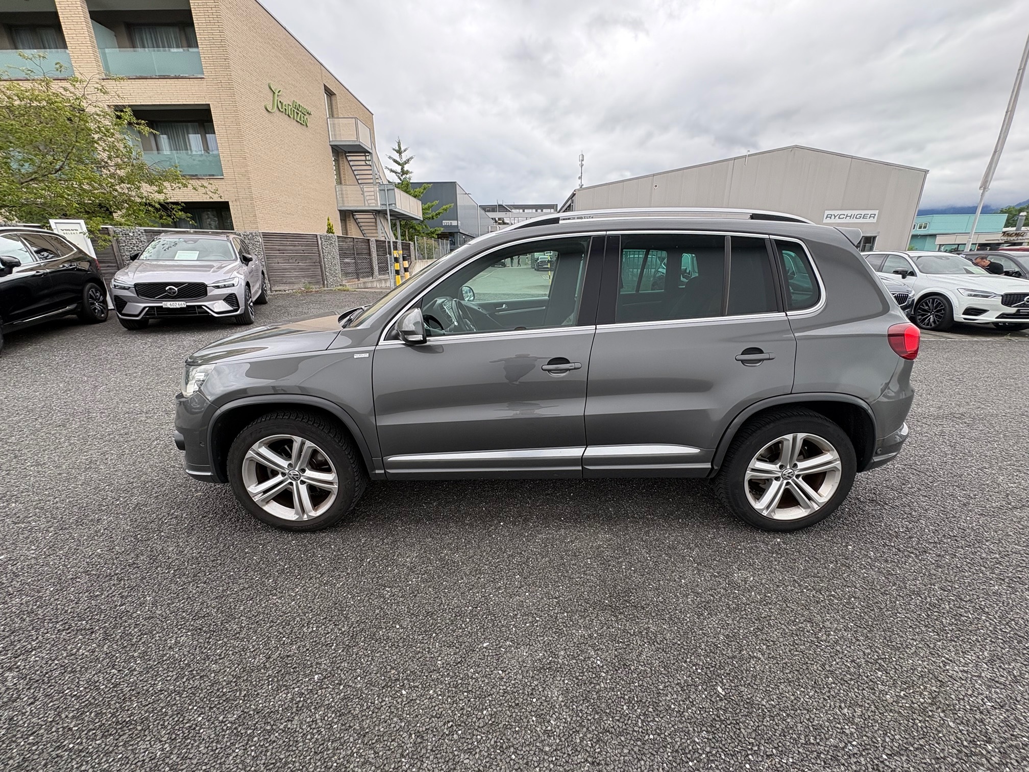 VW Tiguan 2.0 BMT — zdjęcie 4