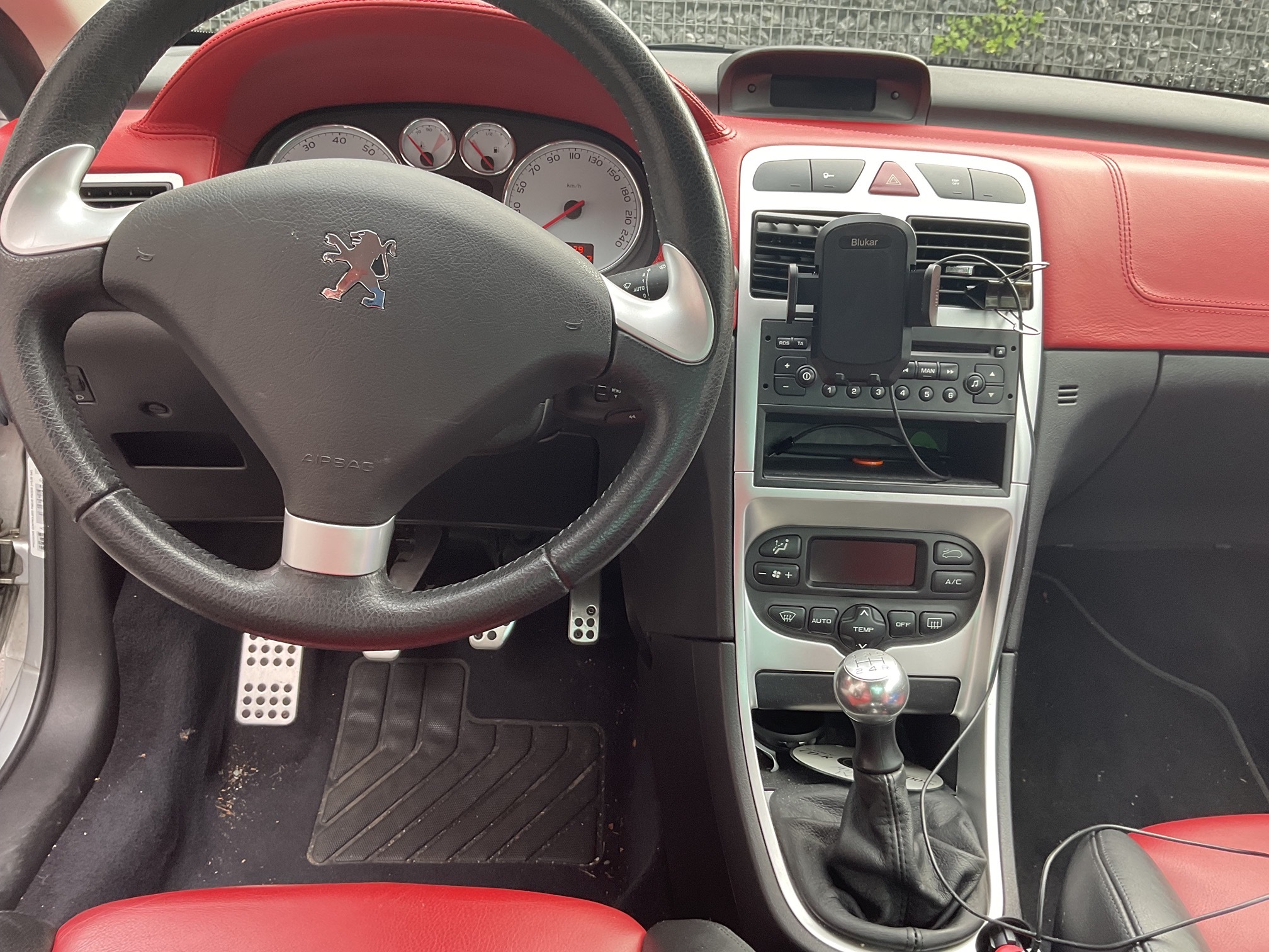 PEUGEOT 307 Cabrio — zdjęcie 11