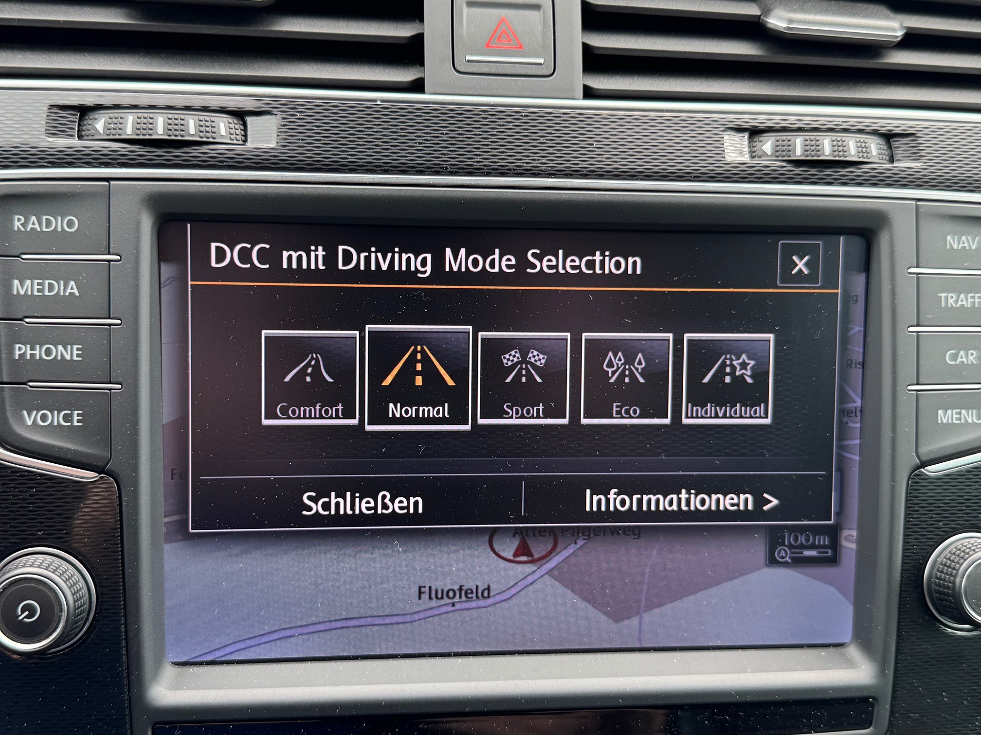 VW GOLF VII 2.0GTI 5 — zdjęcie 11