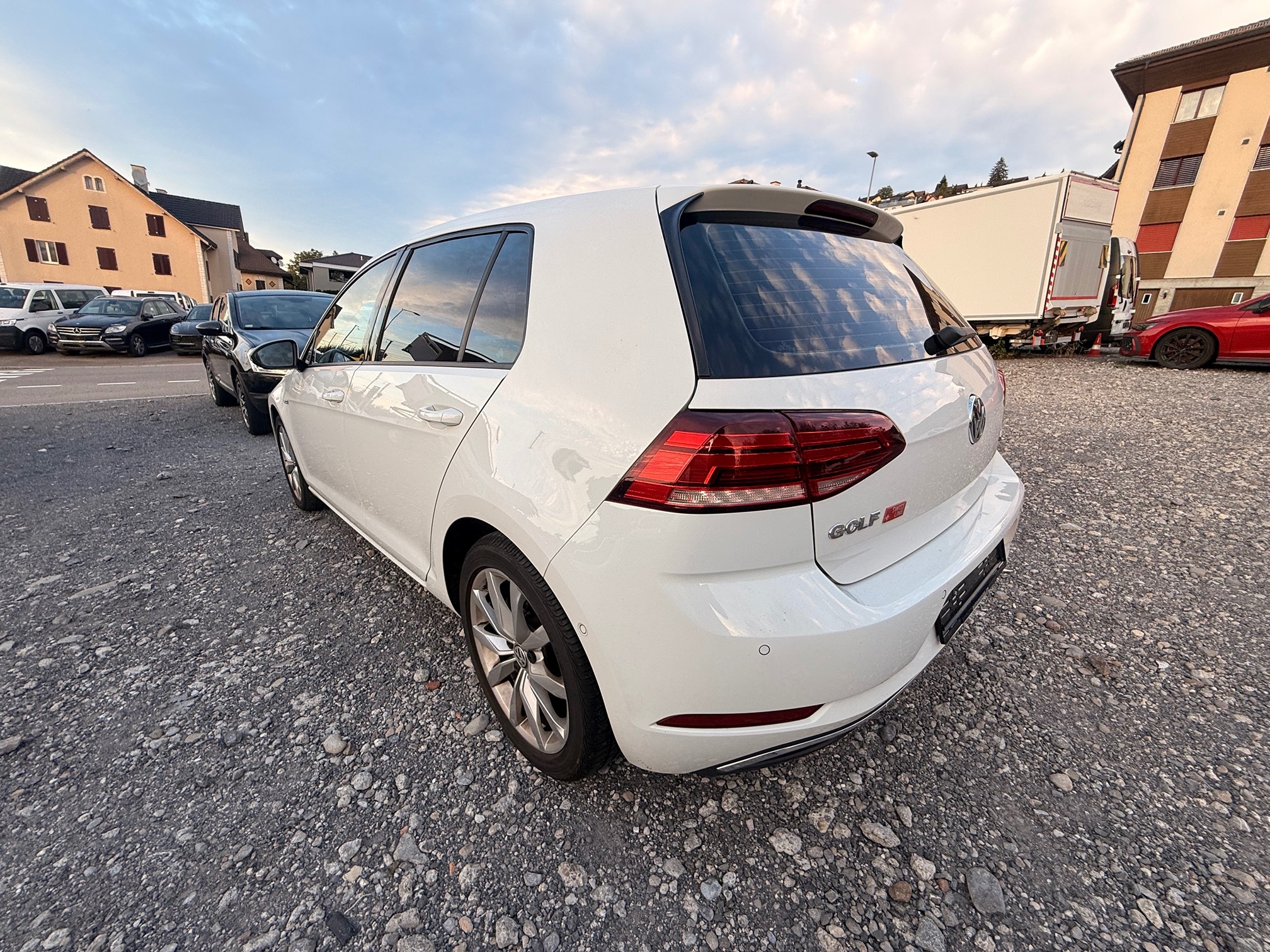VW Golf 7 1.5 *Automat / MFK bis 06.2028 / Rückfahrkamera und vieles mehr* — zdjęcie 6