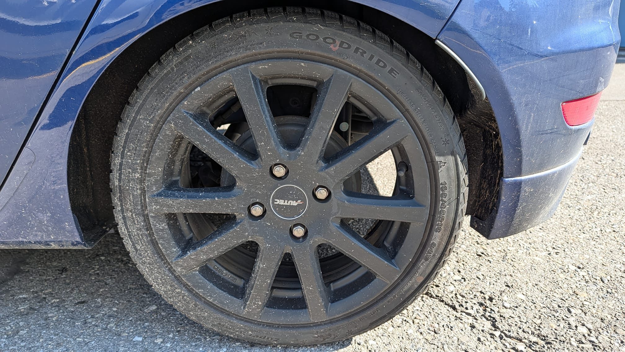 FORD Fiesta 1.0 SCTi — zdjęcie 13