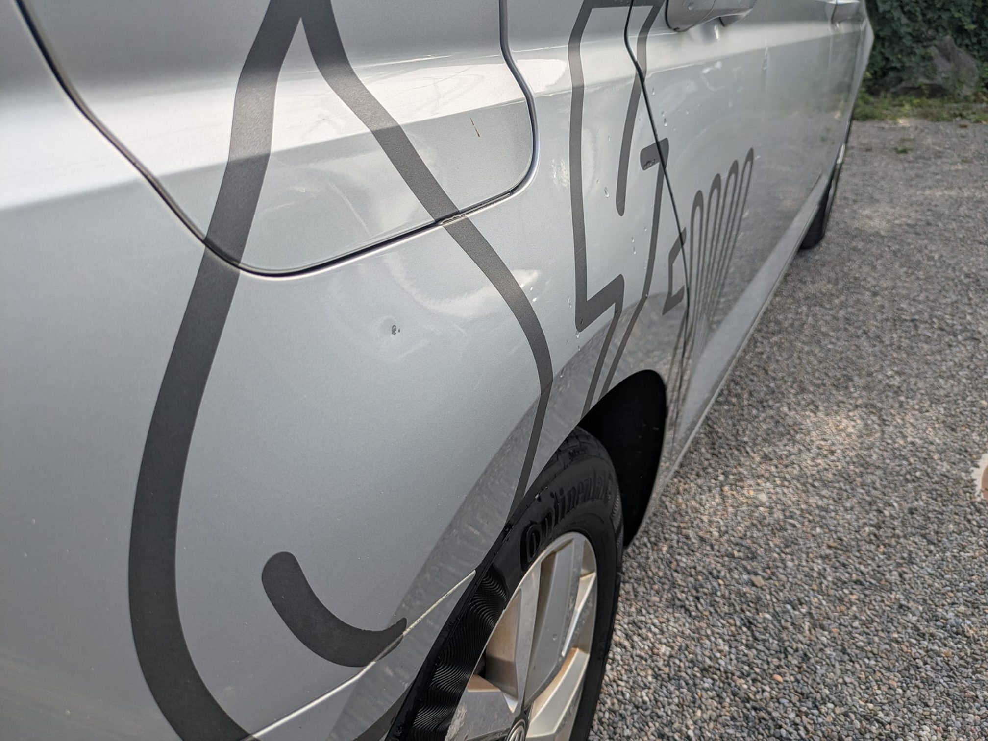 VW Touran 1.6TDI — zdjęcie 15