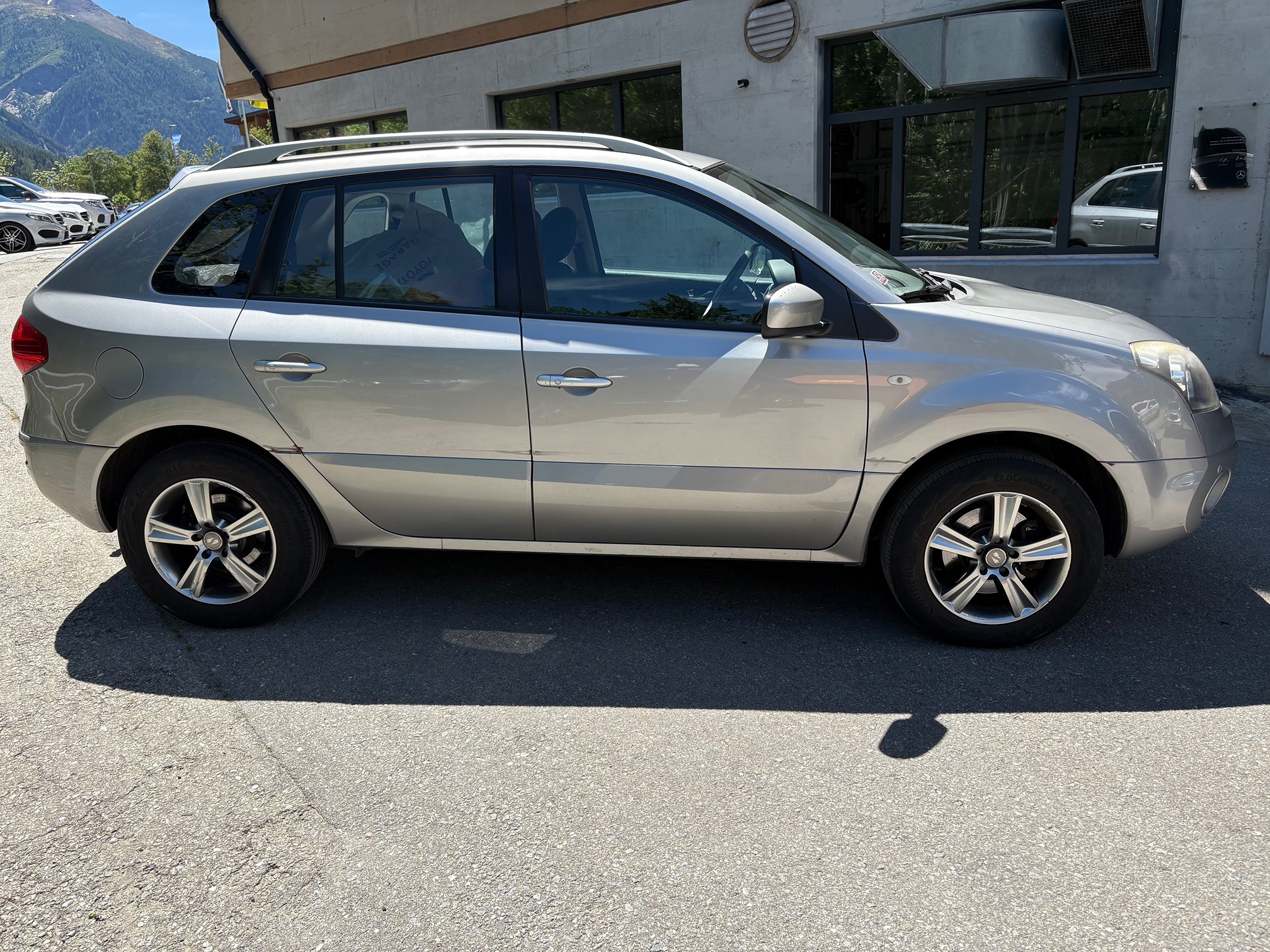 RENAULT Koleos 2.5 16V — zdjęcie 4