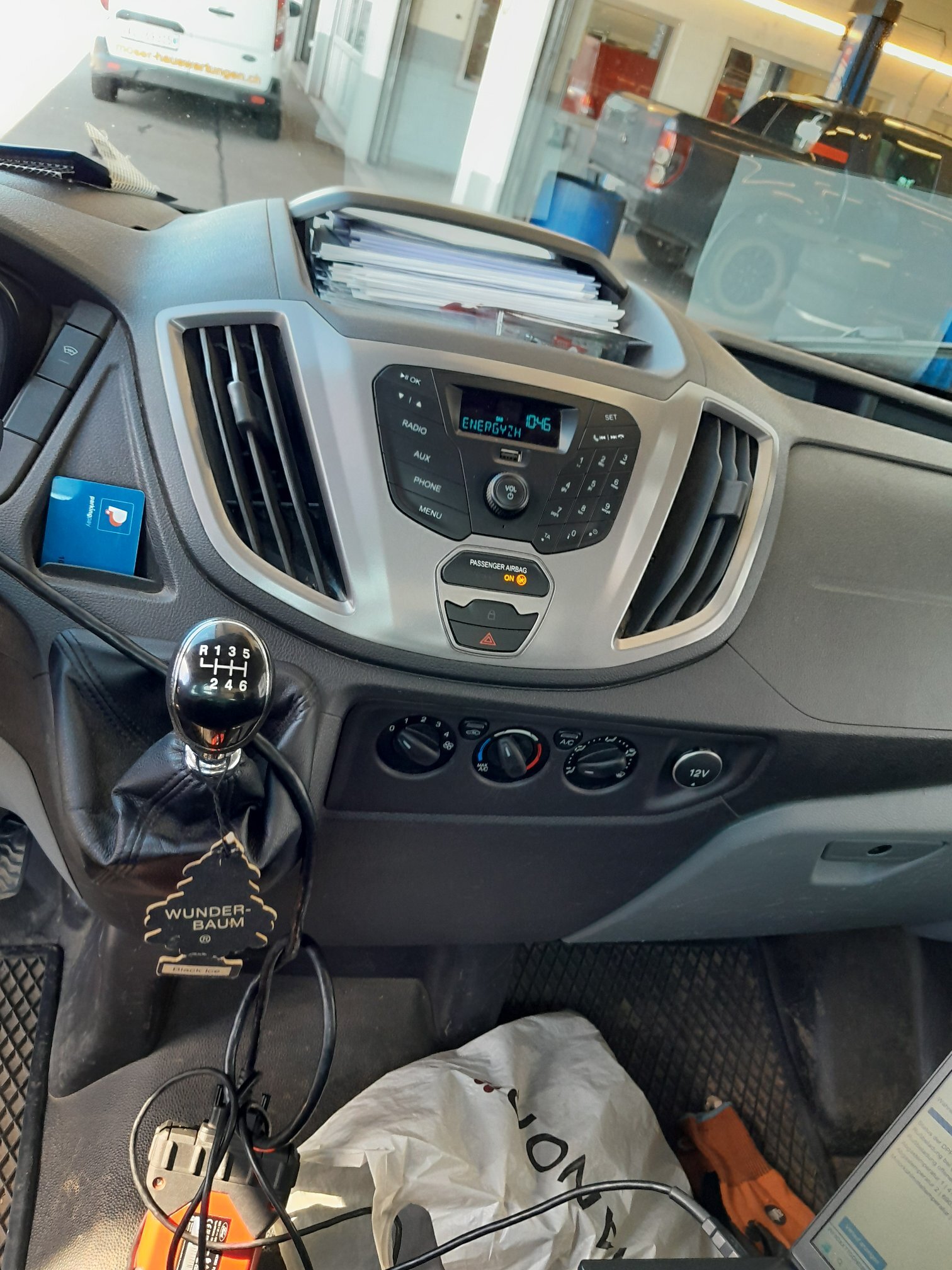 FORD Transit 350 L2 — zdjęcie 8