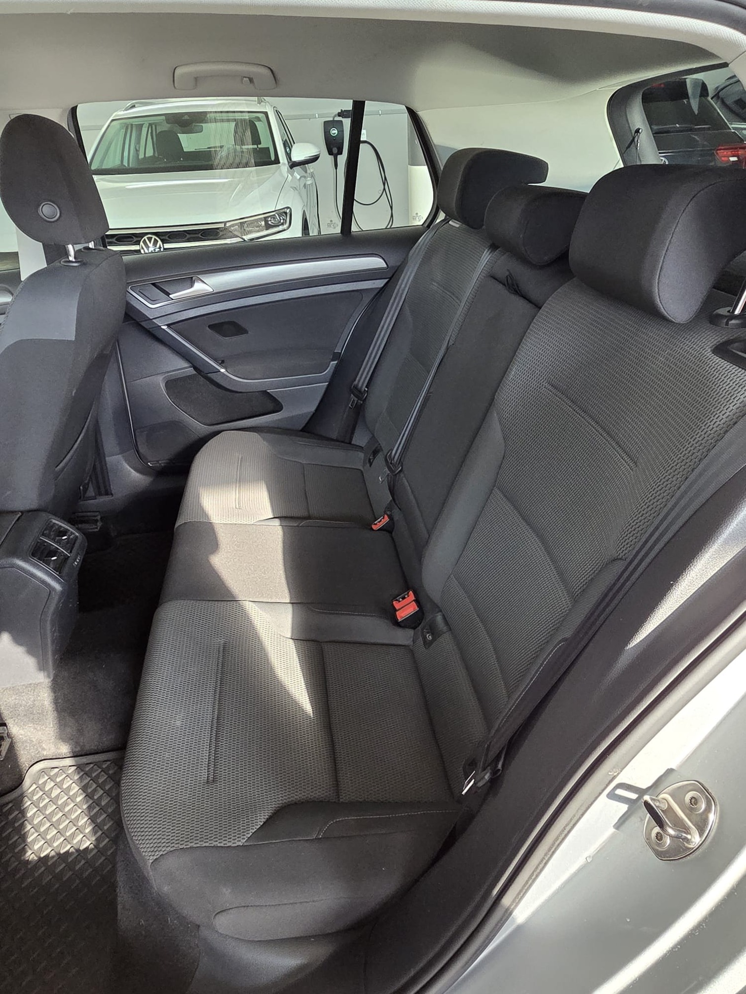 VW GOLF VII 2.0D4M 5 — zdjęcie 9