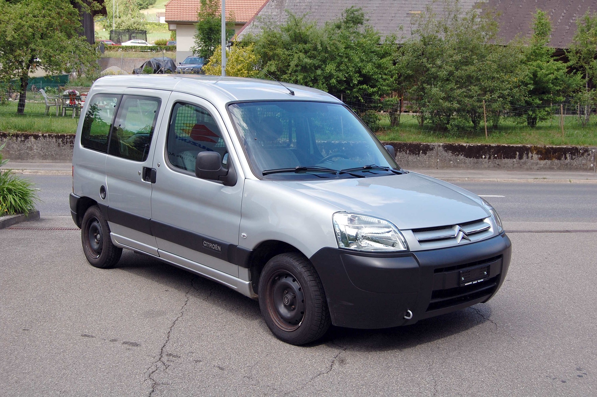 CITROEN Berlingo 1.4i 600 — zdjęcie 3