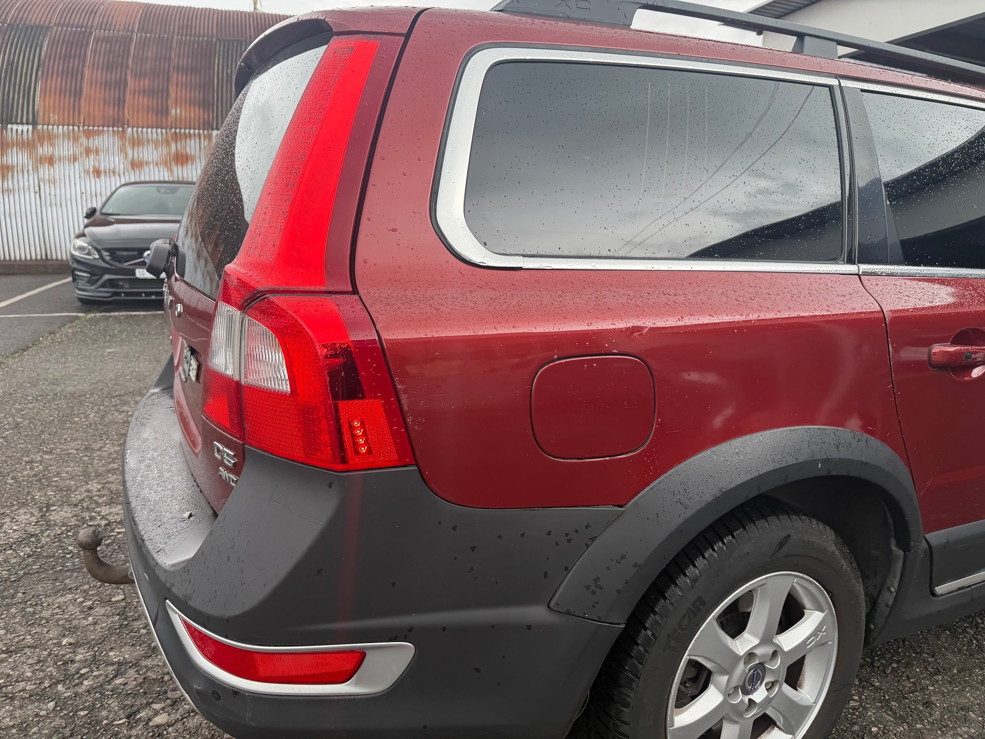 VOLVO XC70 D5 AWD — zdjęcie 10