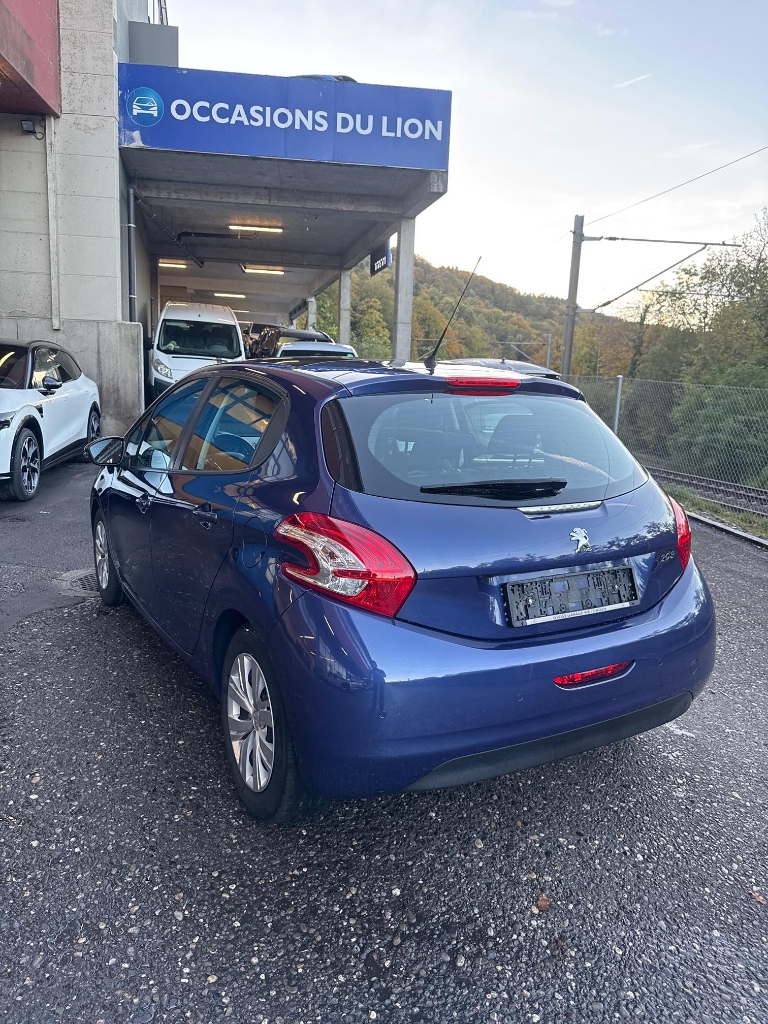 PEUGEOT 208 1.4 VTi — zdjęcie 5