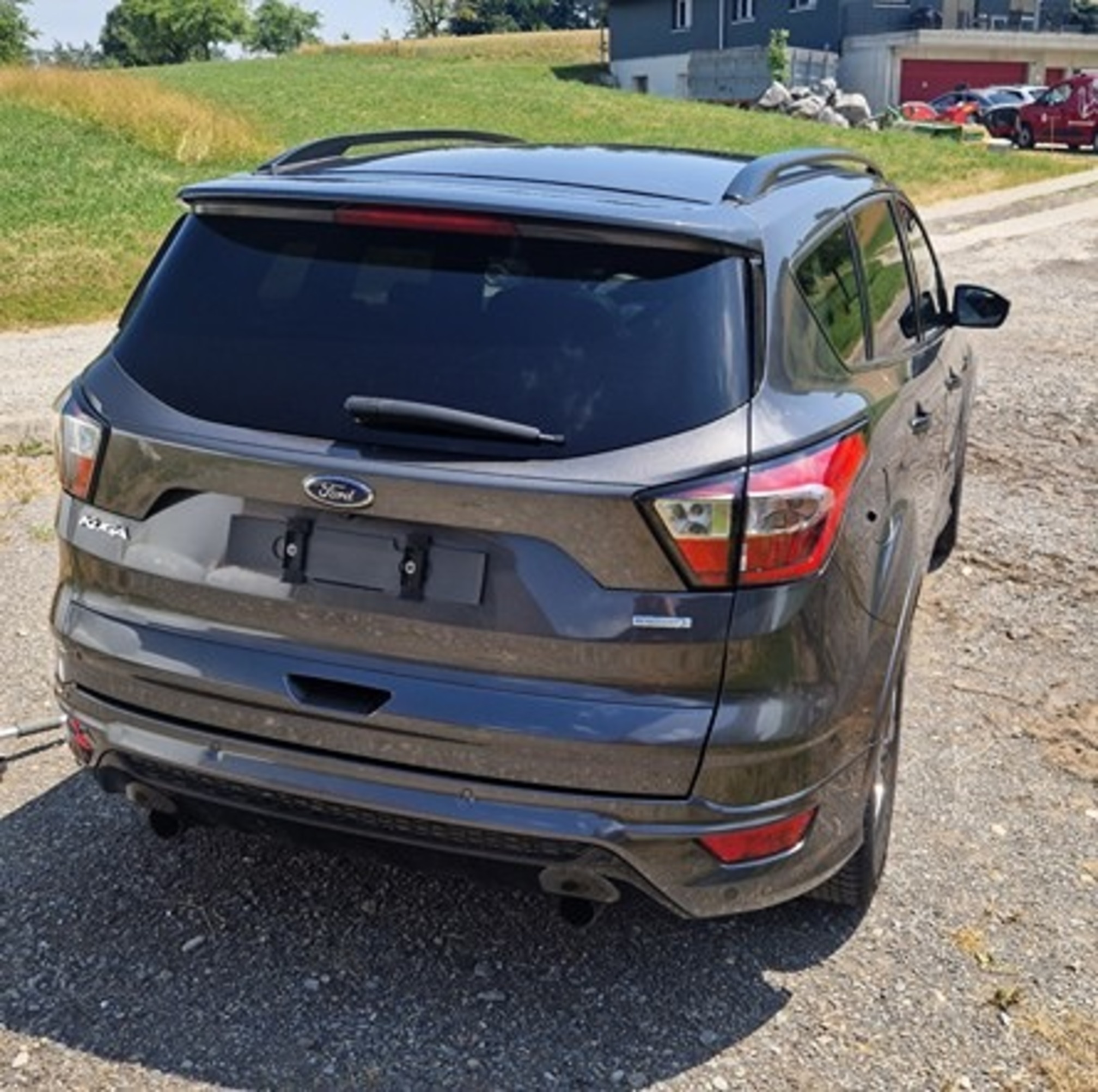 FORD Kuga 1.5i EcoBoost 182 PS ST-Line 4x4 Automat — zdjęcie 2
