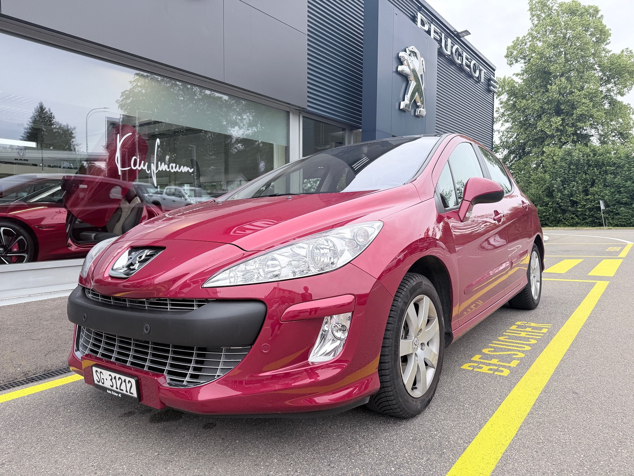 PEUGEOT 308 1.6i Turbo