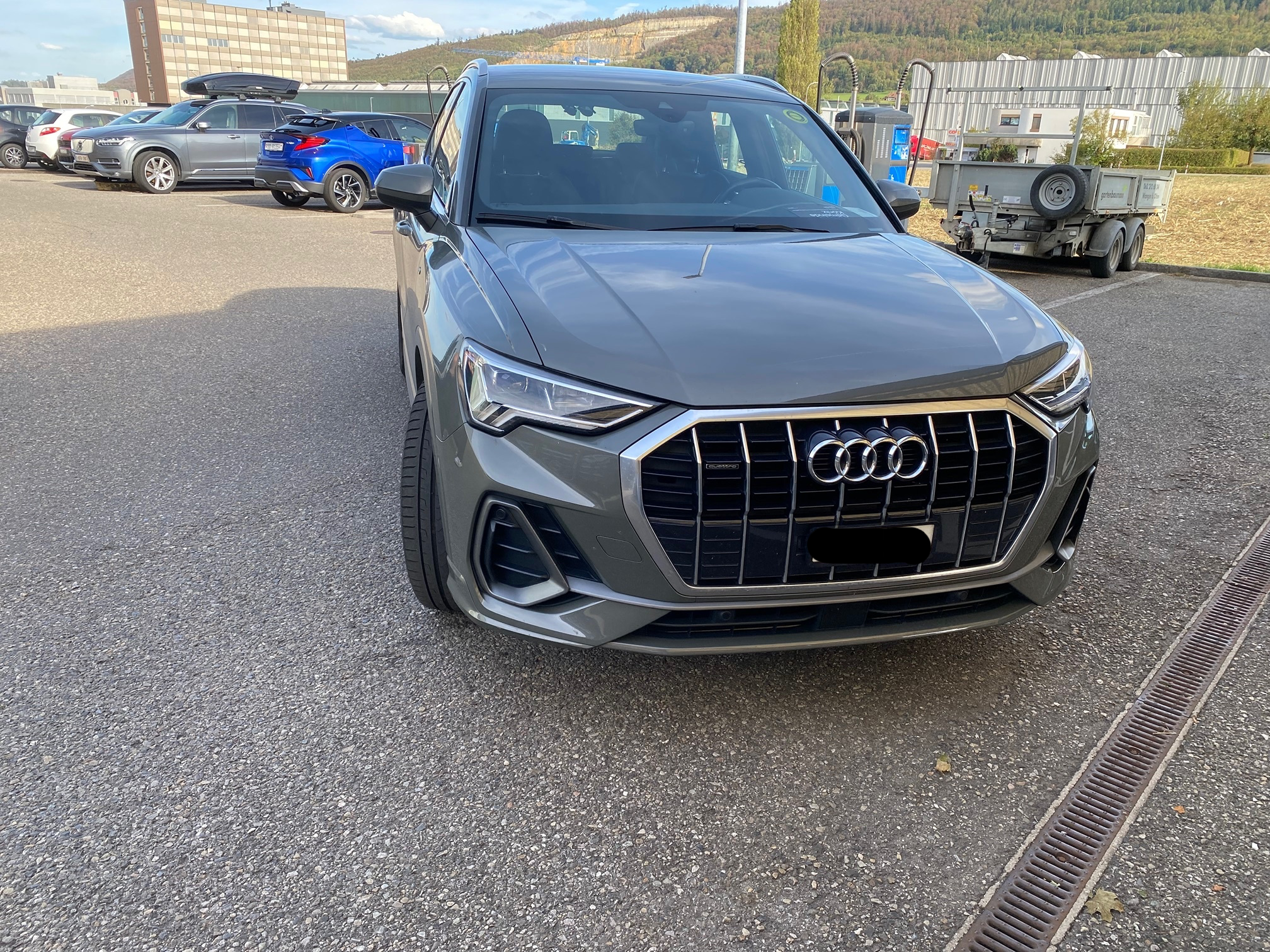 AUDI Q3 40 TFSI Quattro S-line — zdjęcie 8