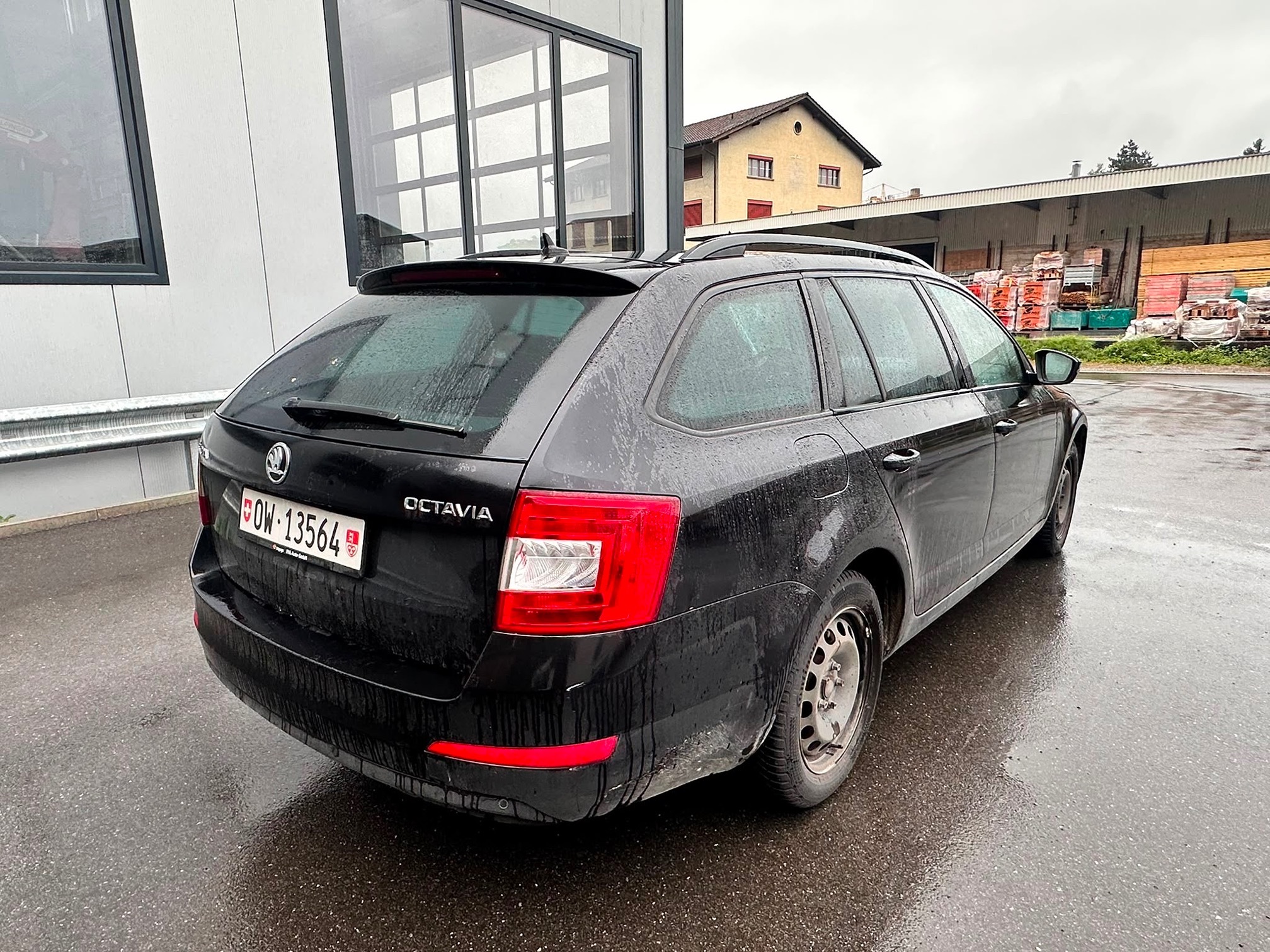 SKODA Octavia 2.0TDI — zdjęcie 3