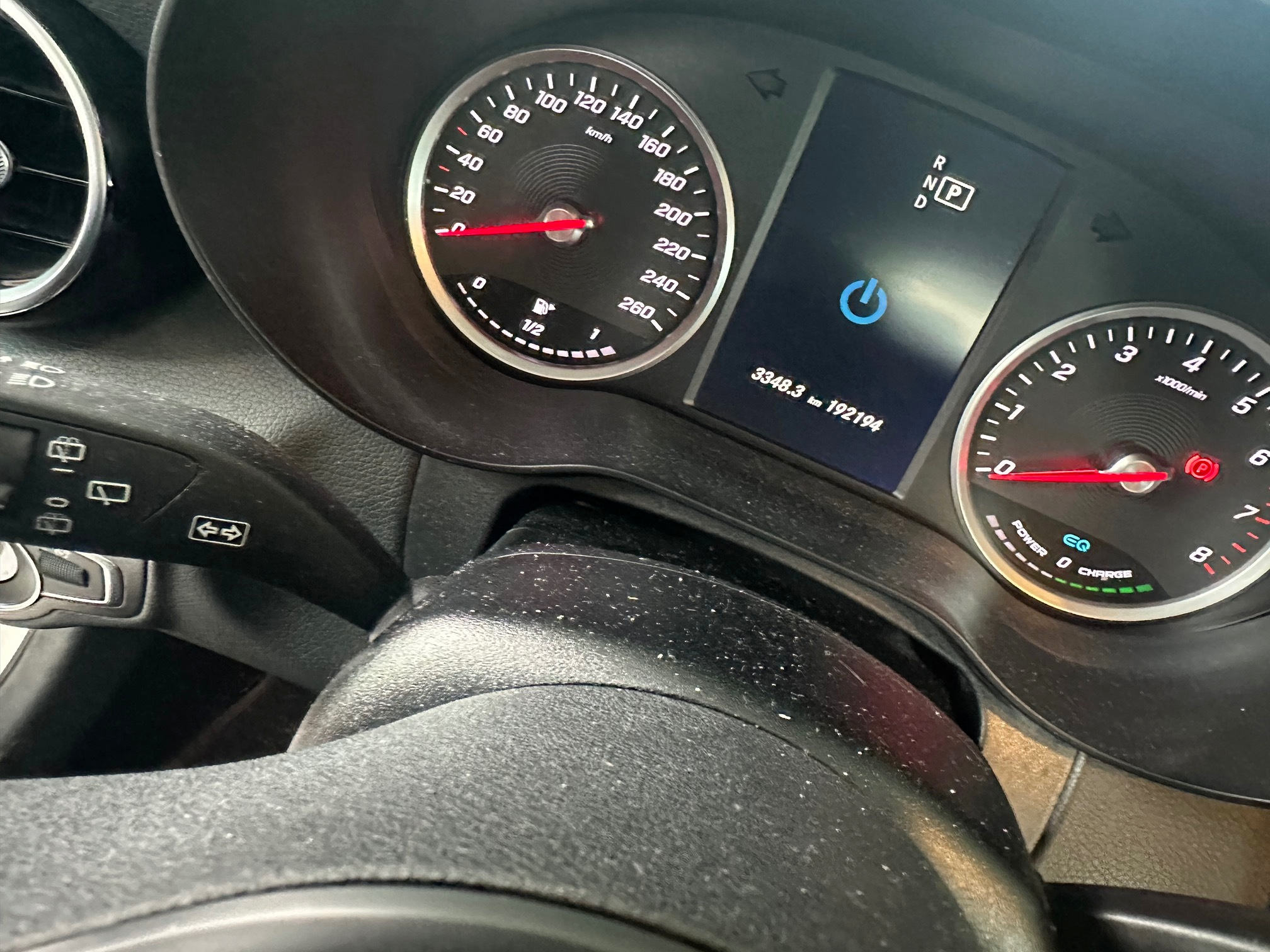 MERCEDES-BENZ C 300 e — zdjęcie 2
