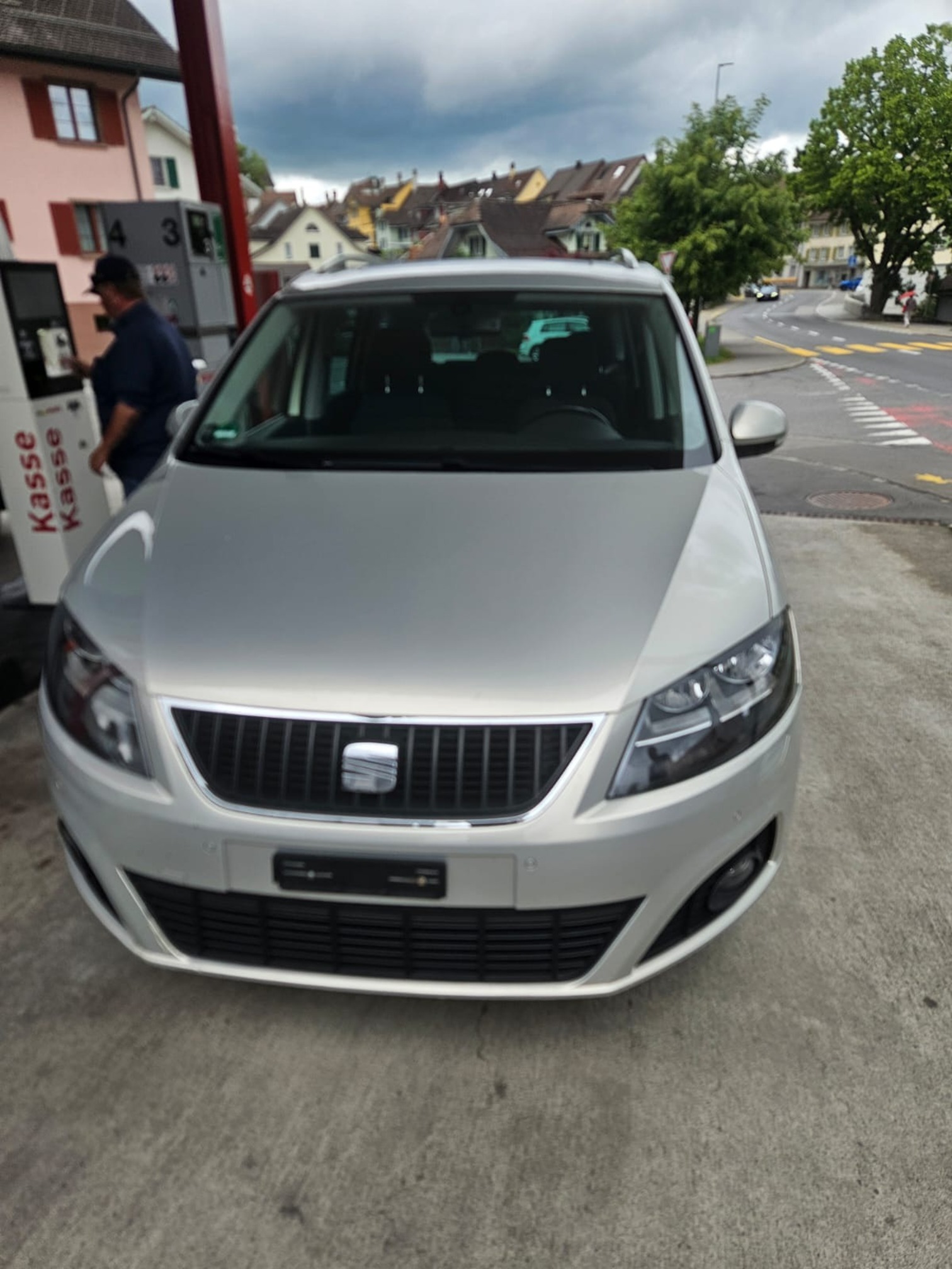 SEAT Alhambra 2.0 TDI — zdjęcie 9