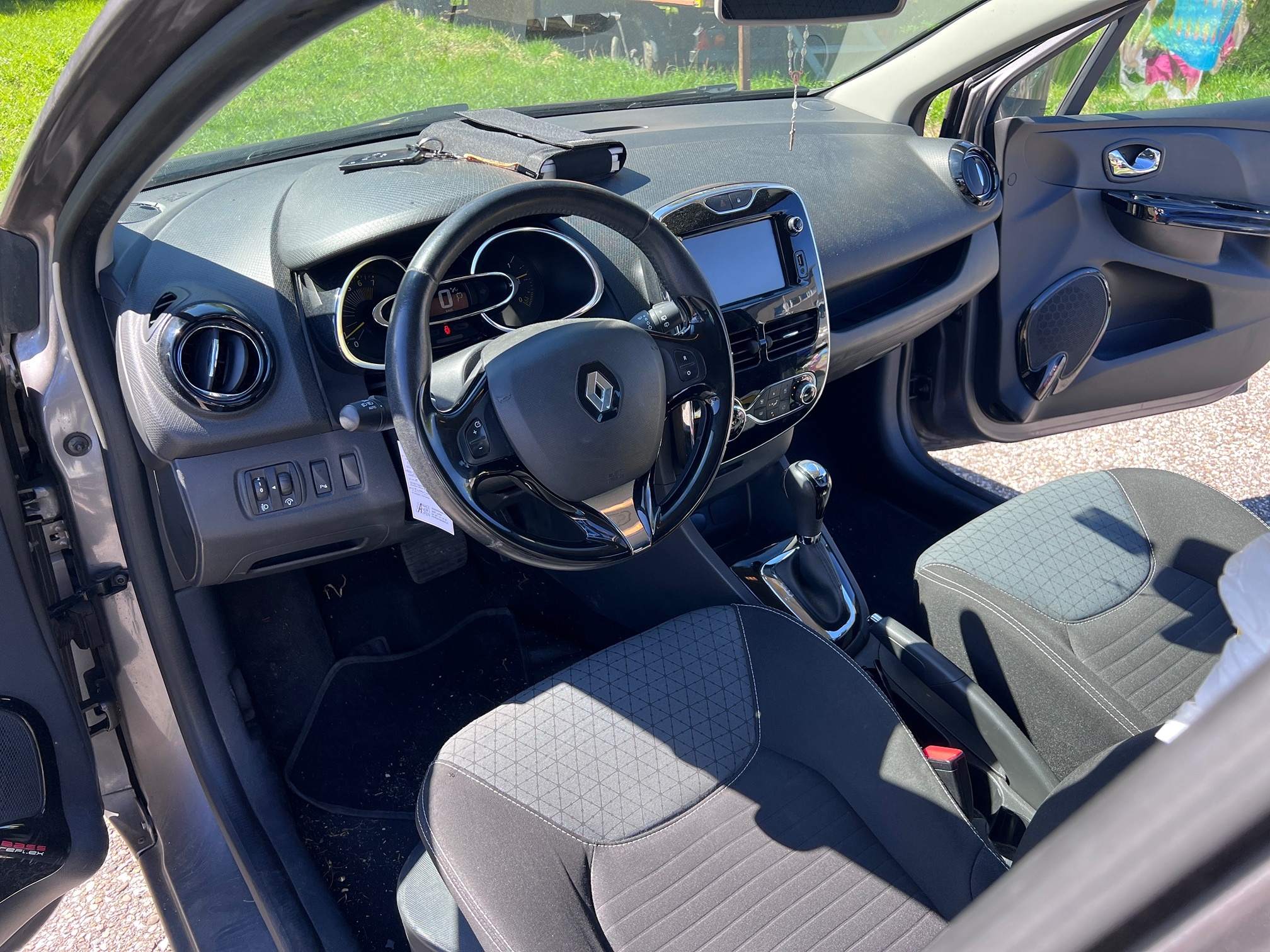 RENAULT Clio 1.2 120EDC — zdjęcie 13