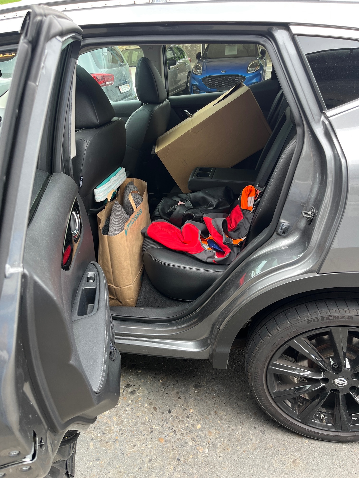 NISSAN Qashqai — zdjęcie 15