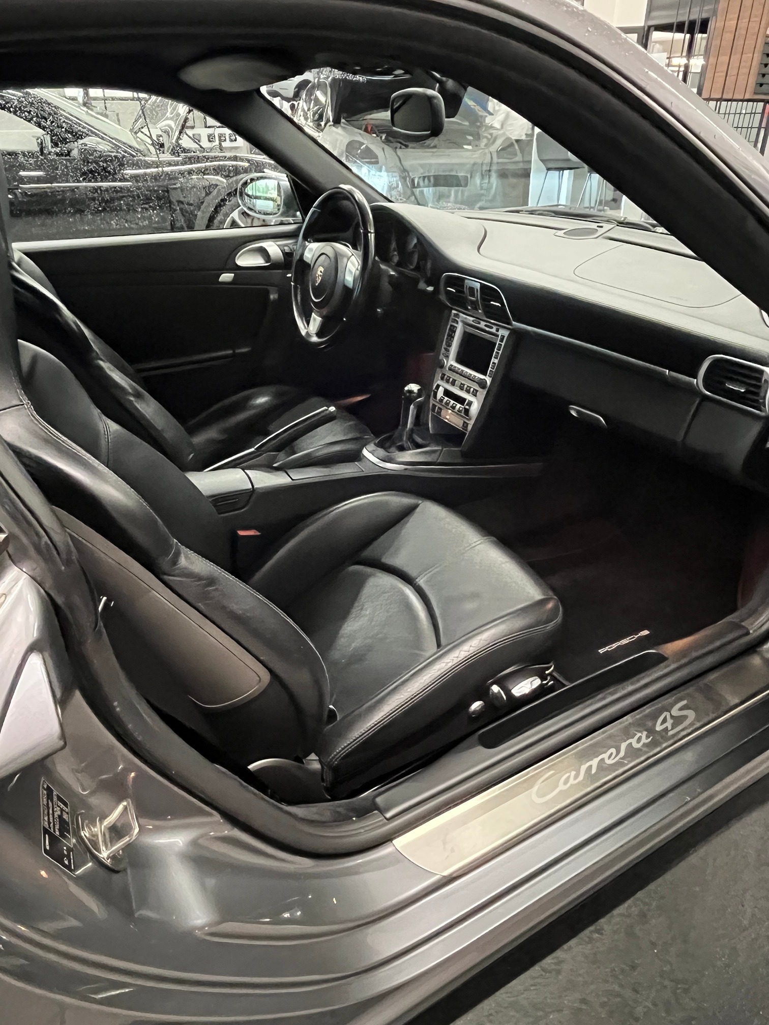 PORSCHE 911 Carrera 4S — zdjęcie 8