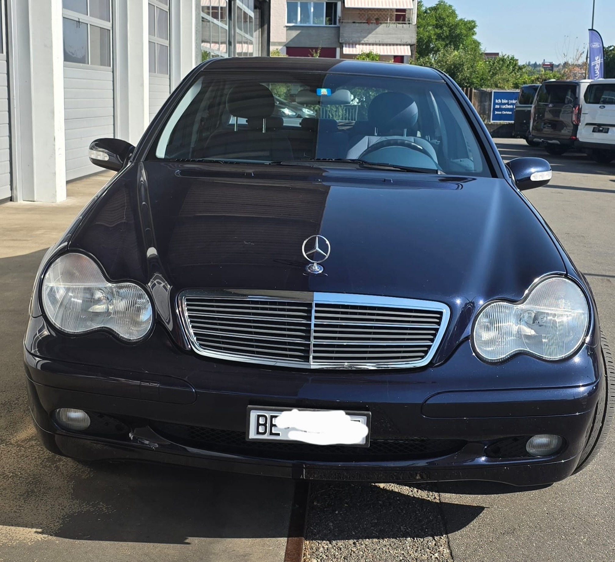 MERCEDES-BENZ C 180