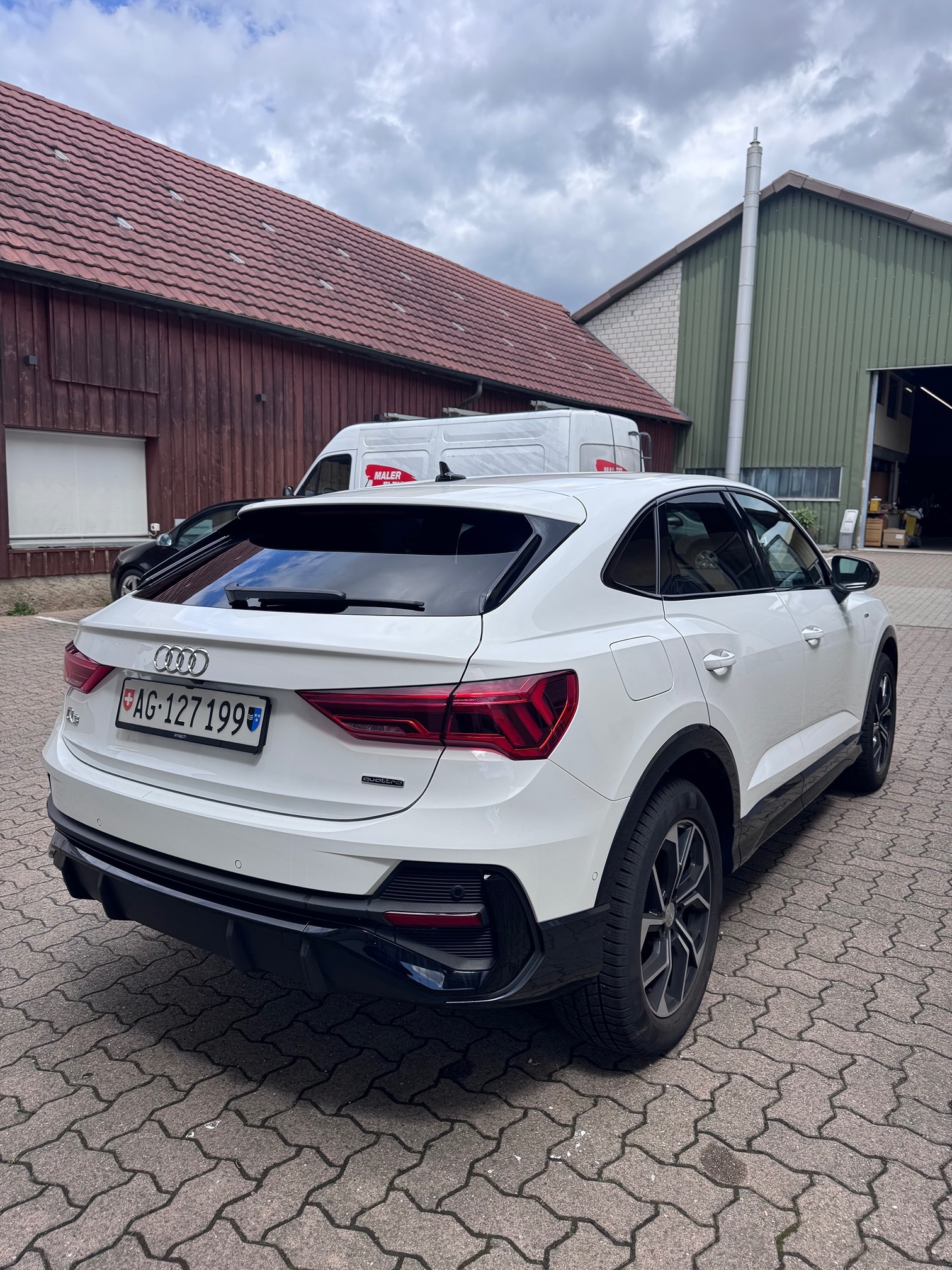 AUDI Q3 SB 40 TDI qu — zdjęcie 4