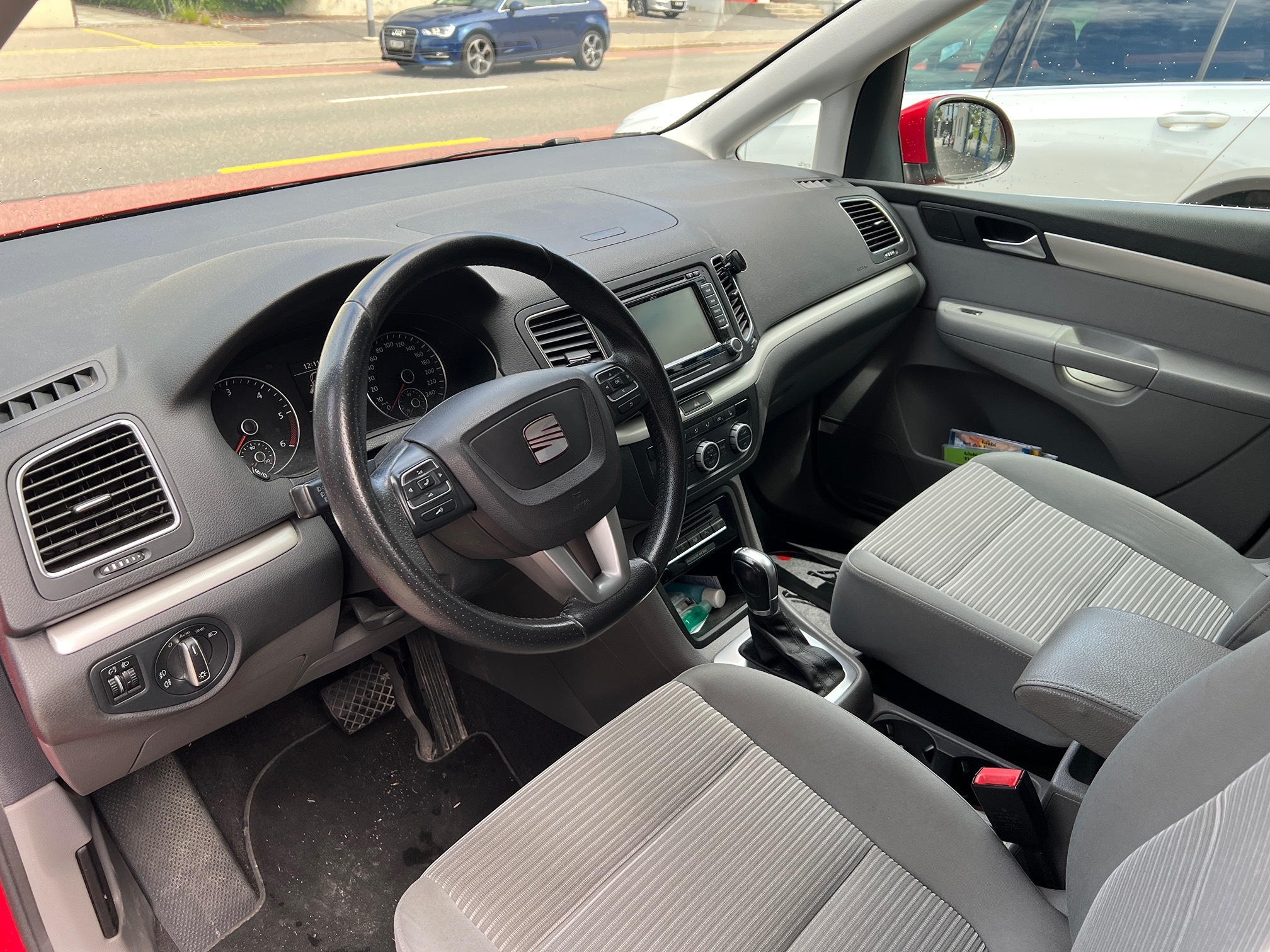 SEAT Alhambra 2.0TDI 5 — zdjęcie 15