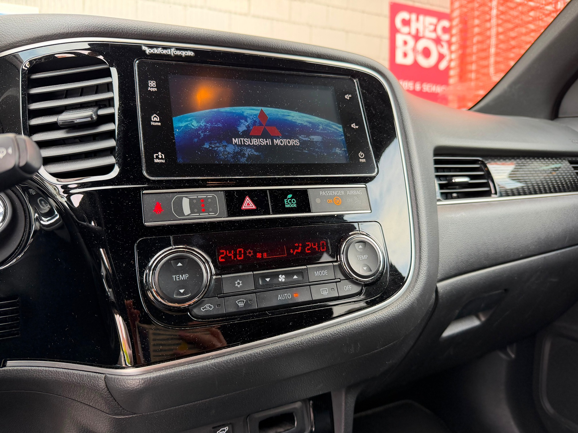 MITSUBISHI Outland. PHEV S — zdjęcie 11