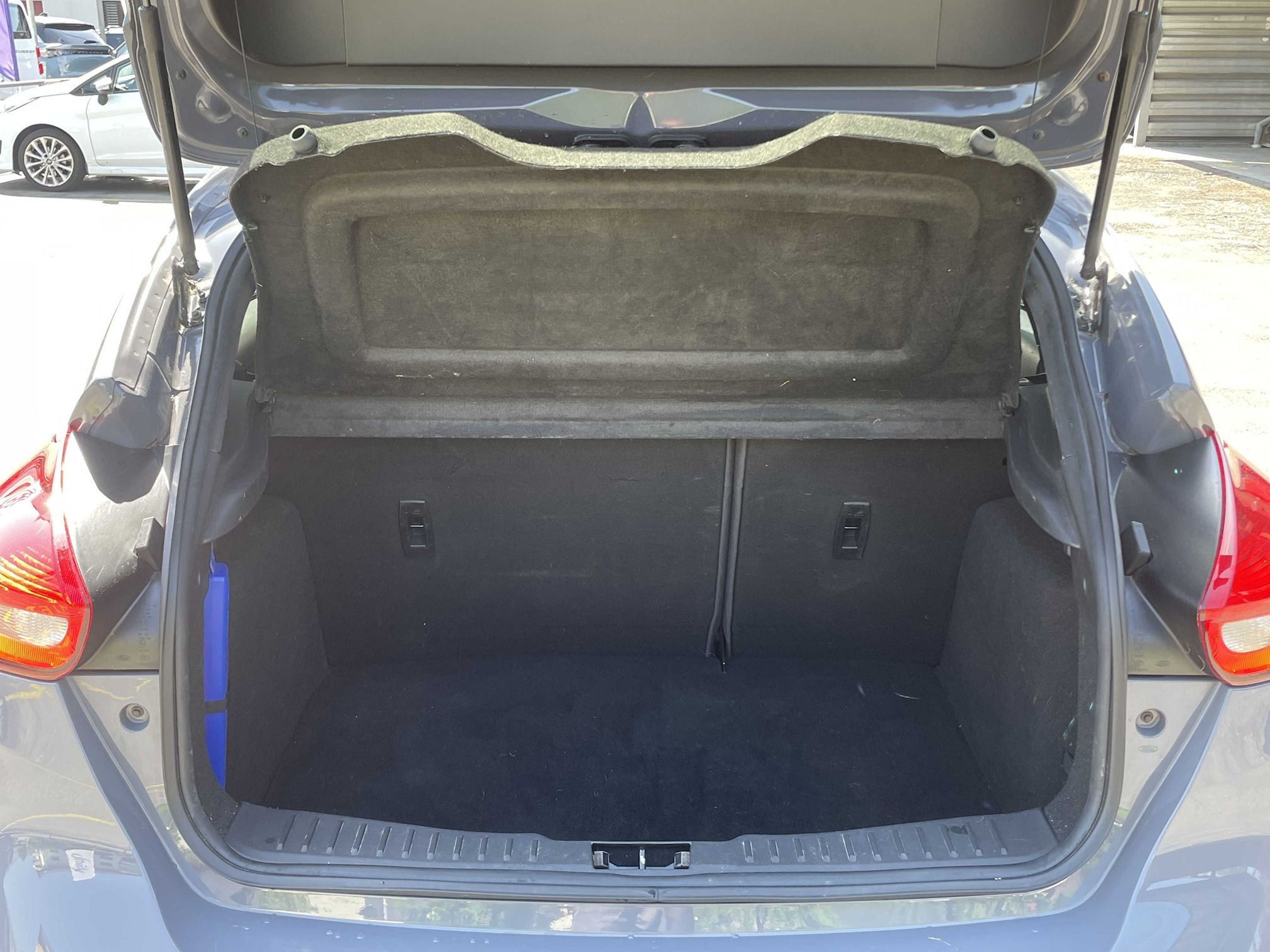 FORD Focus ST 2.0 SCTi — zdjęcie 14