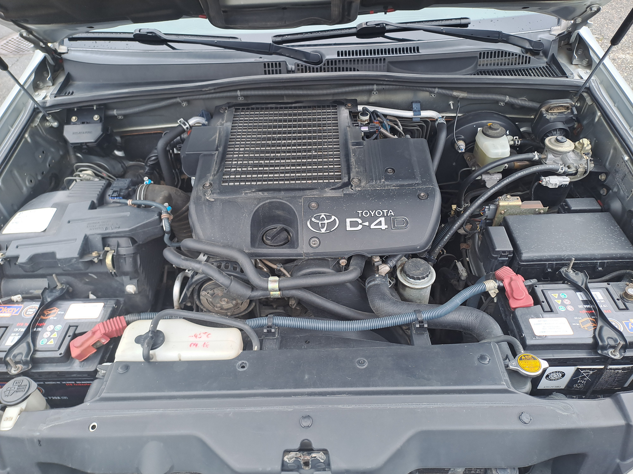 TOYOTA Land Cruiser — zdjęcie 15