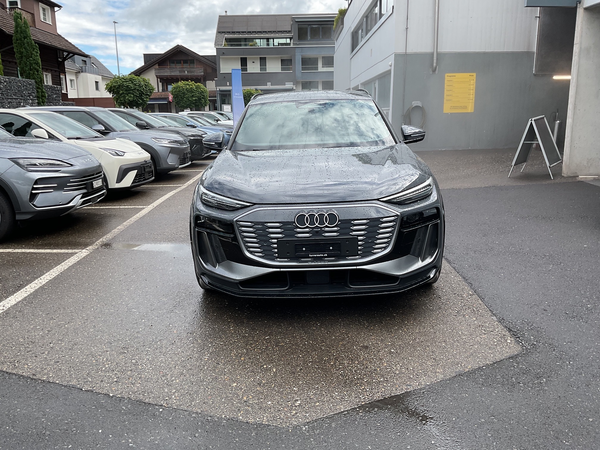 AUDI Q6 e-tron — zdjęcie 2